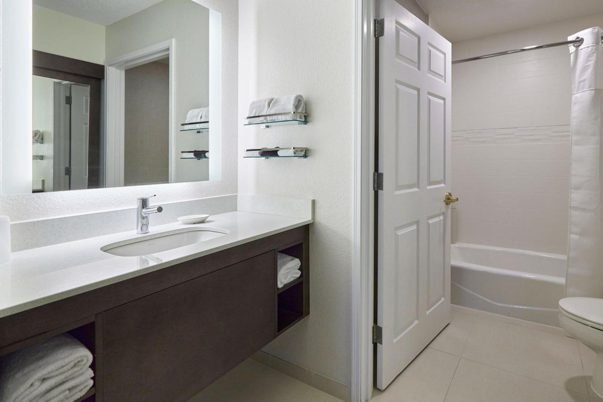 Residence Inn Eugene Springfield photo 13
