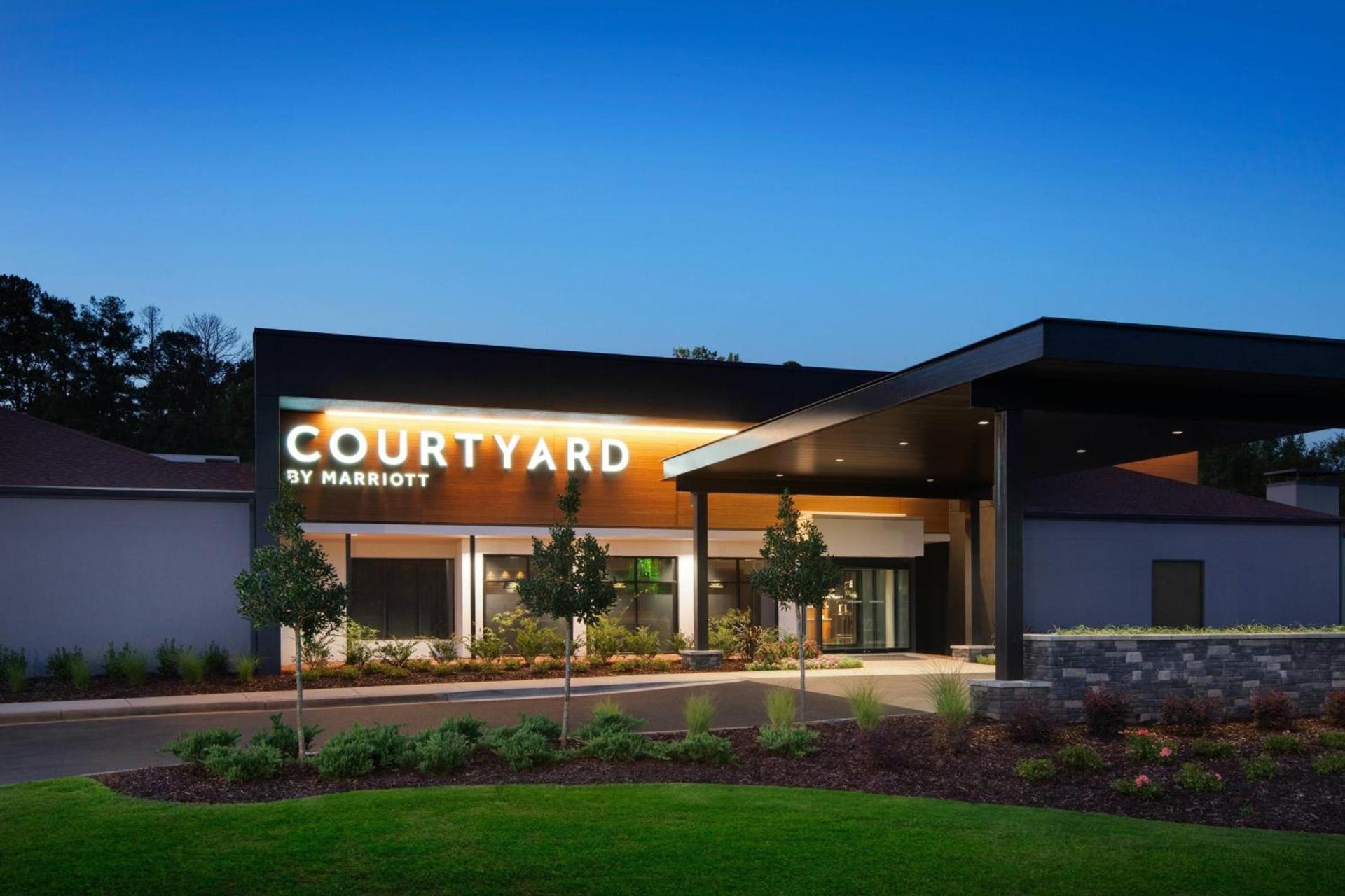 Courtyard by Marriott Birmingham Homewood photo 1