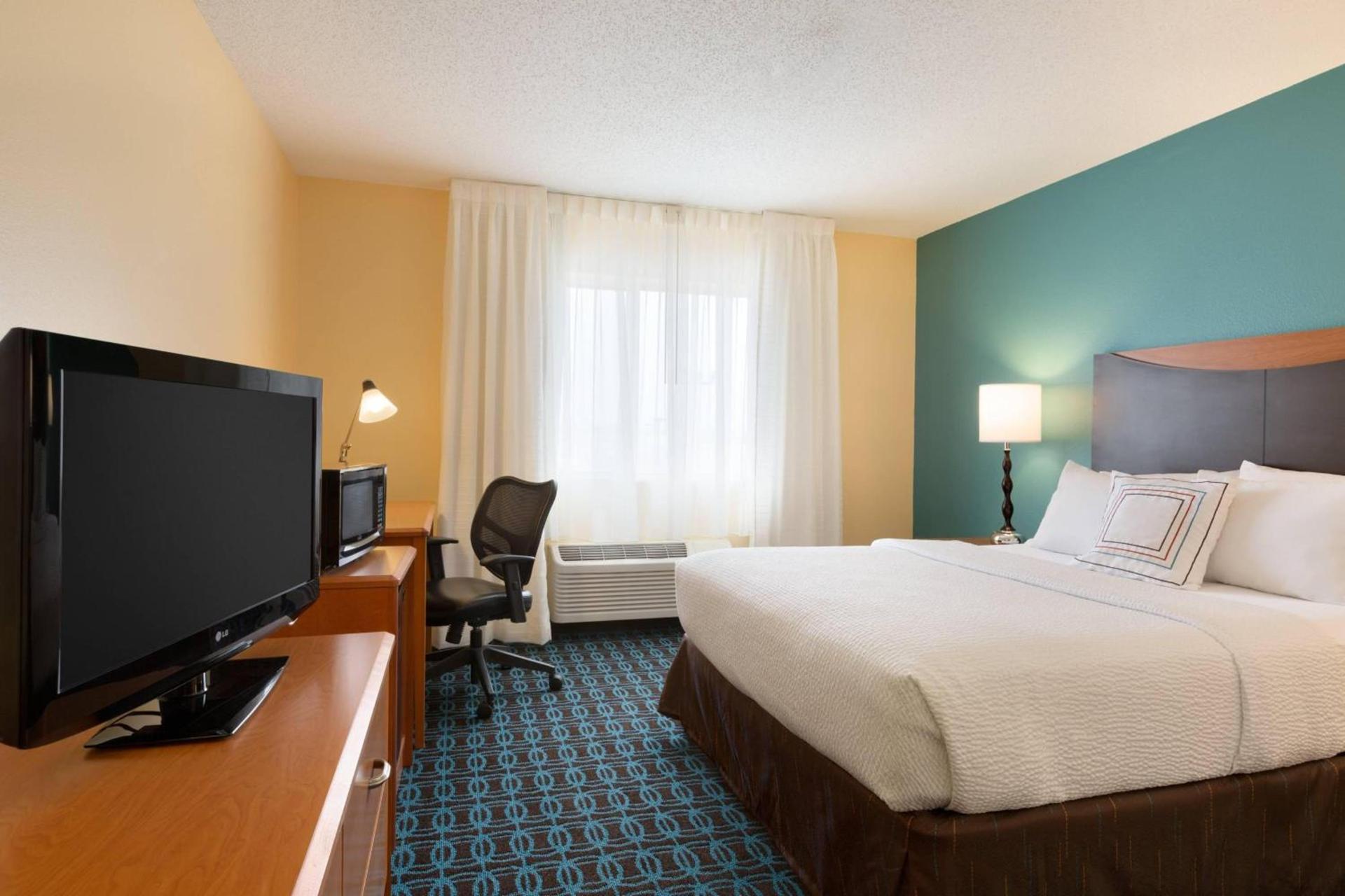 Fairfield Inn & Suites Bismarck North photo 7