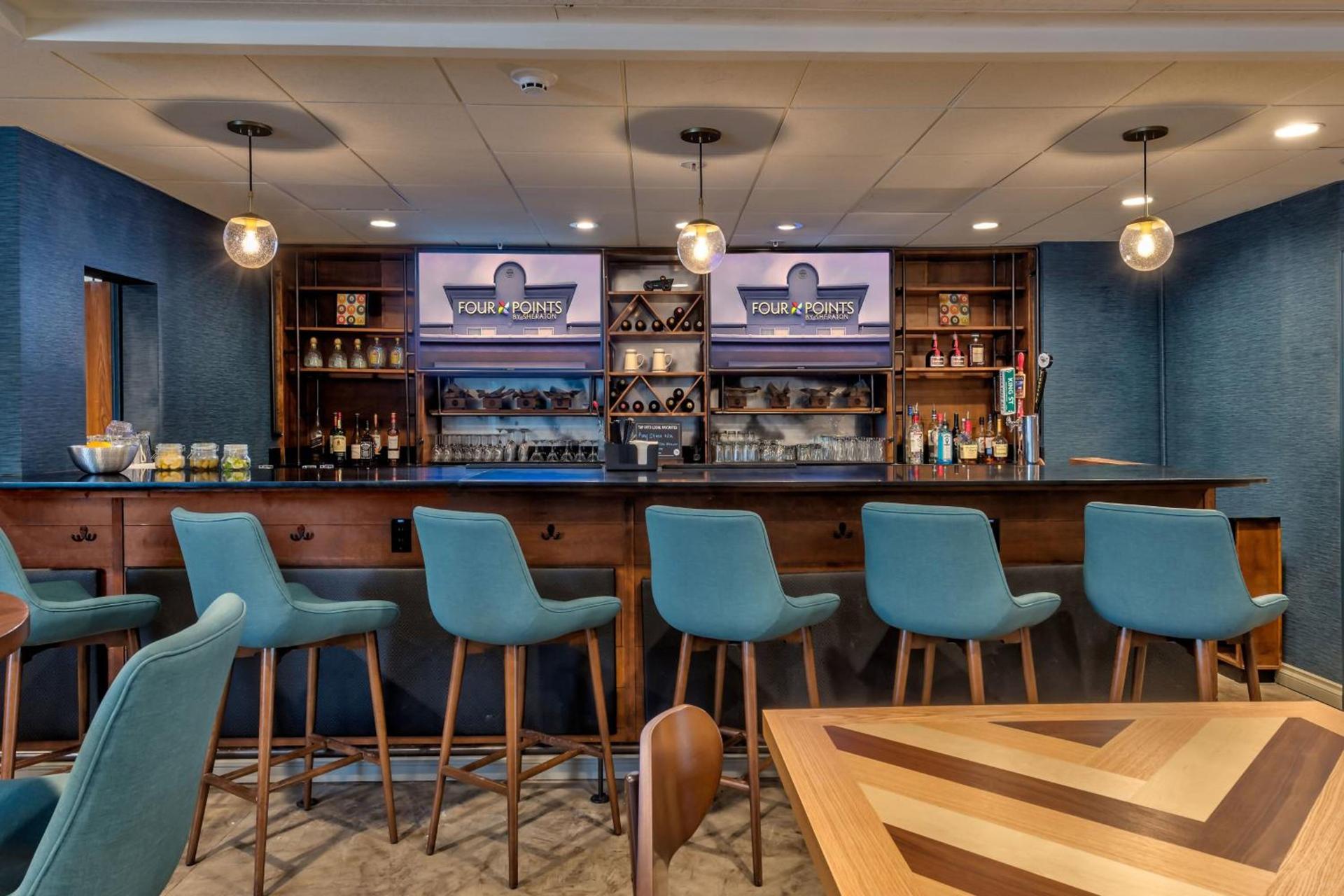 Four Points by Sheraton Anchorage Downtown photo 23