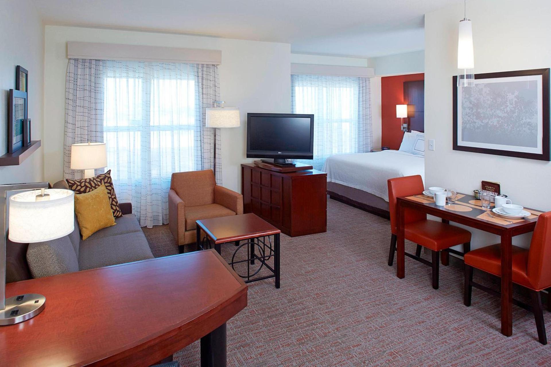 Residence Inn by Marriot Clearwater Downtown photo 5