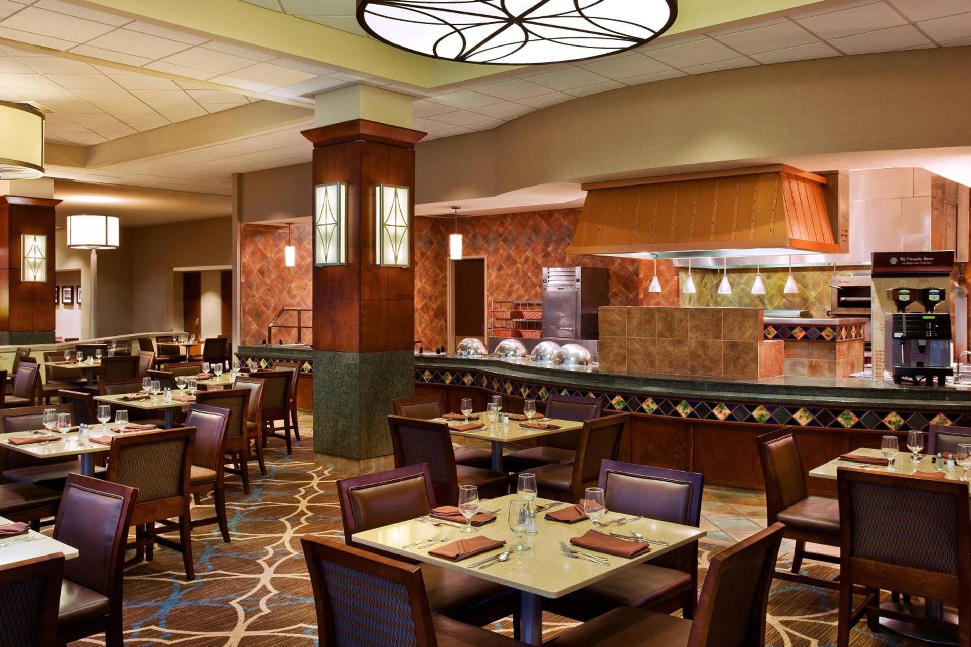 Sheraton Sioux Falls Hotel & Convention Center photo 20