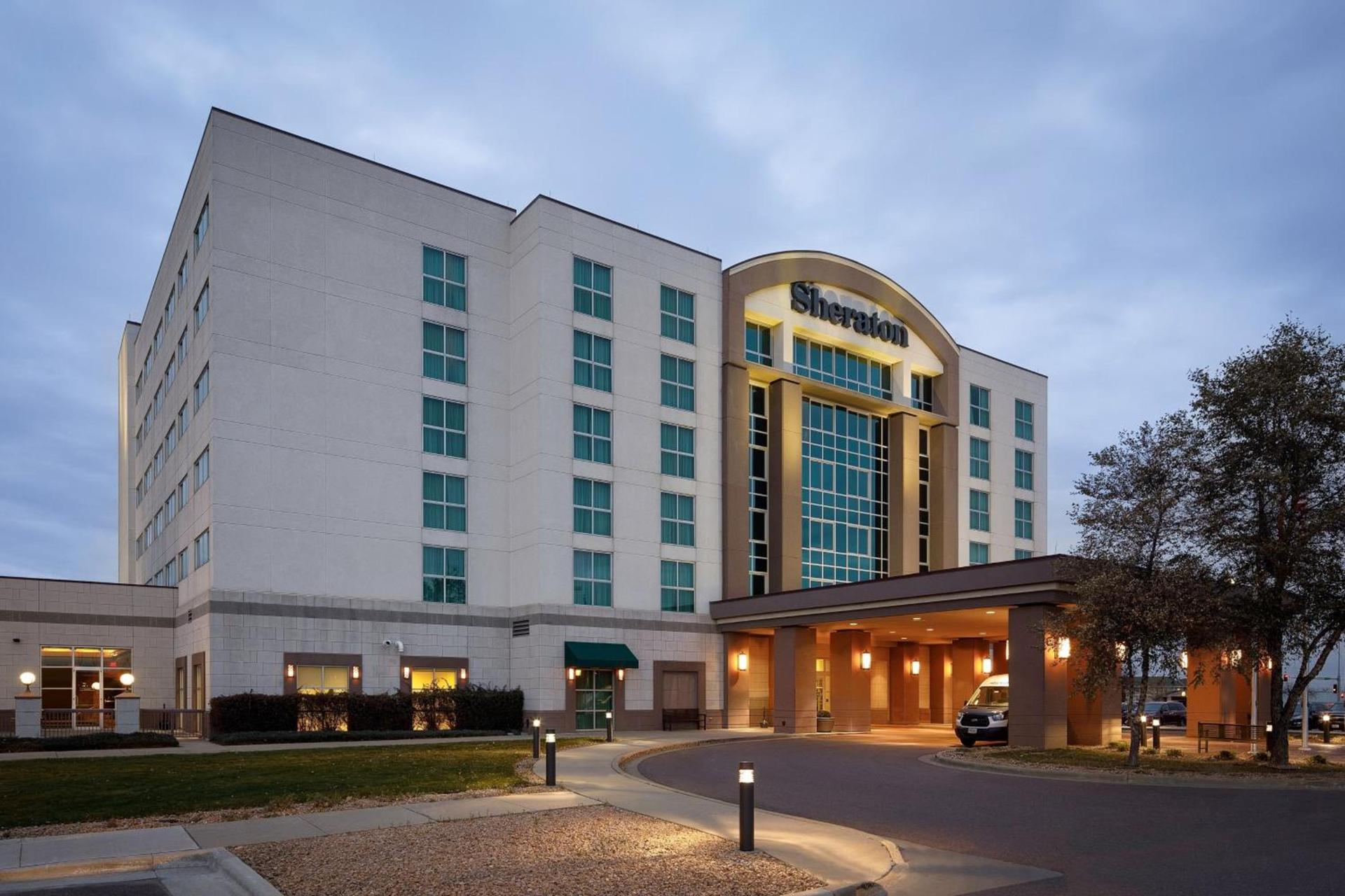 Sheraton Sioux Falls Hotel & Convention Center photo 1