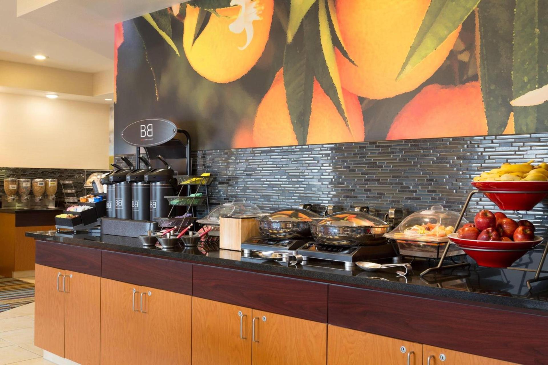 Country Inn & Suites by Radisson, Bismarck-Mandan photo 17