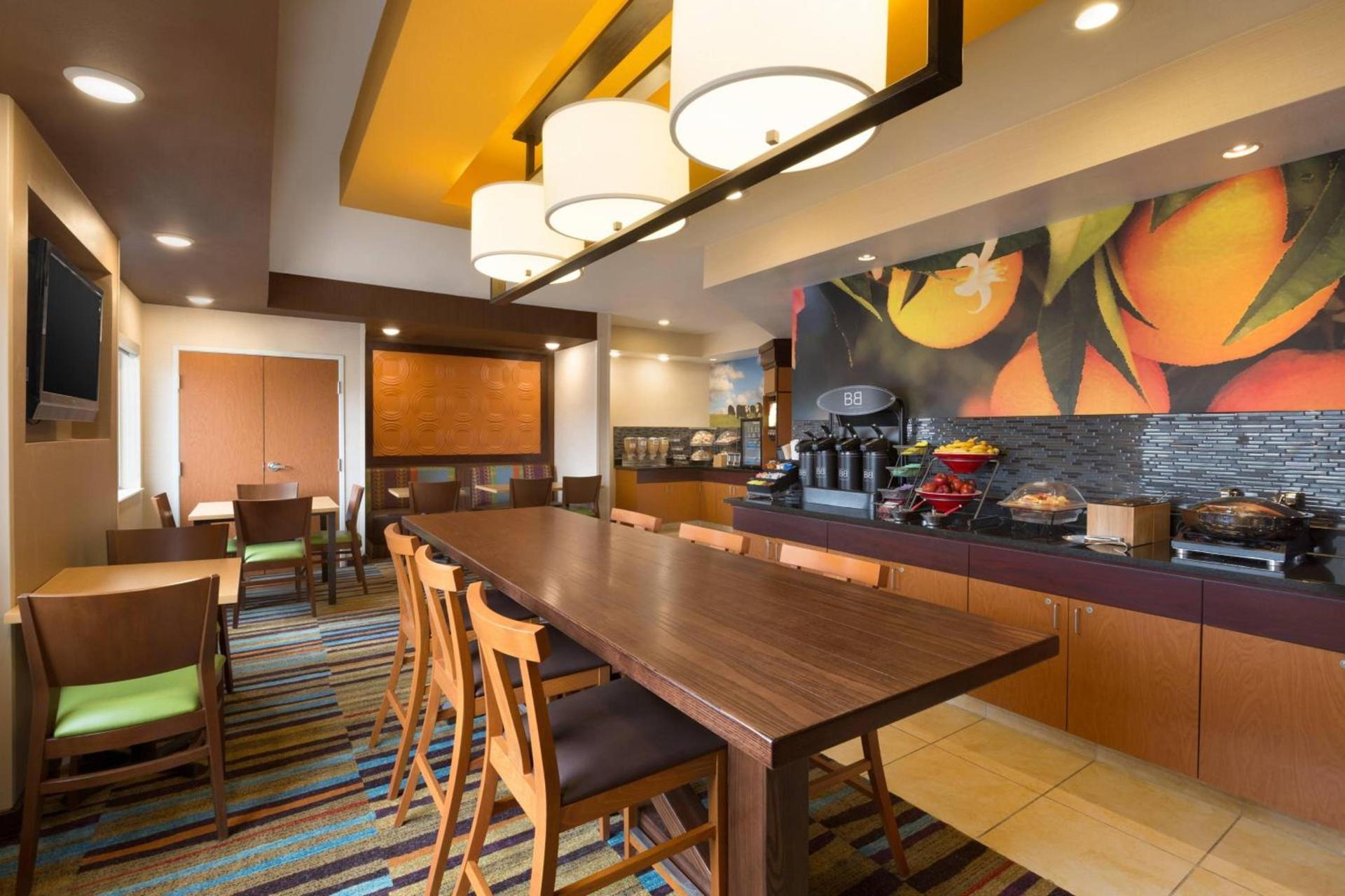 Country Inn & Suites by Radisson, Bismarck-Mandan photo 16