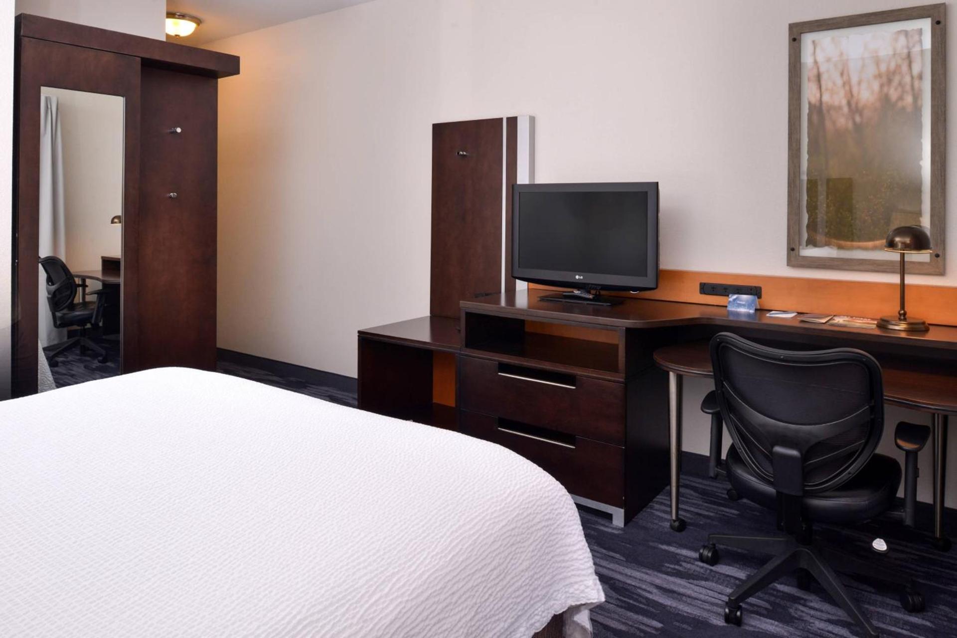 Fairfield Inn & Suites by Marriott Cedar Rapids photo 13