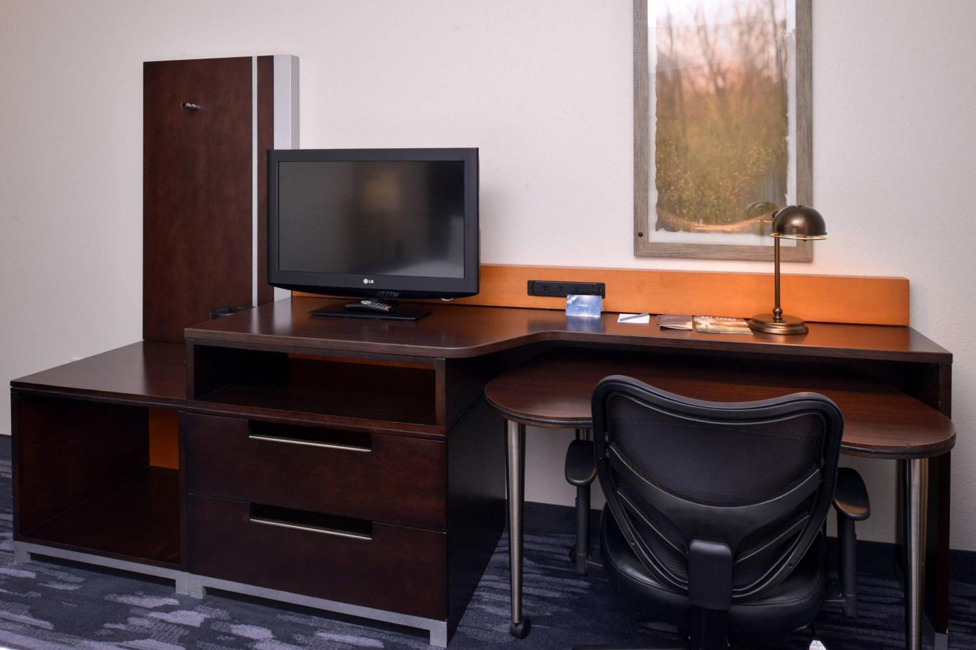 Fairfield Inn & Suites by Marriott Cedar Rapids photo 14
