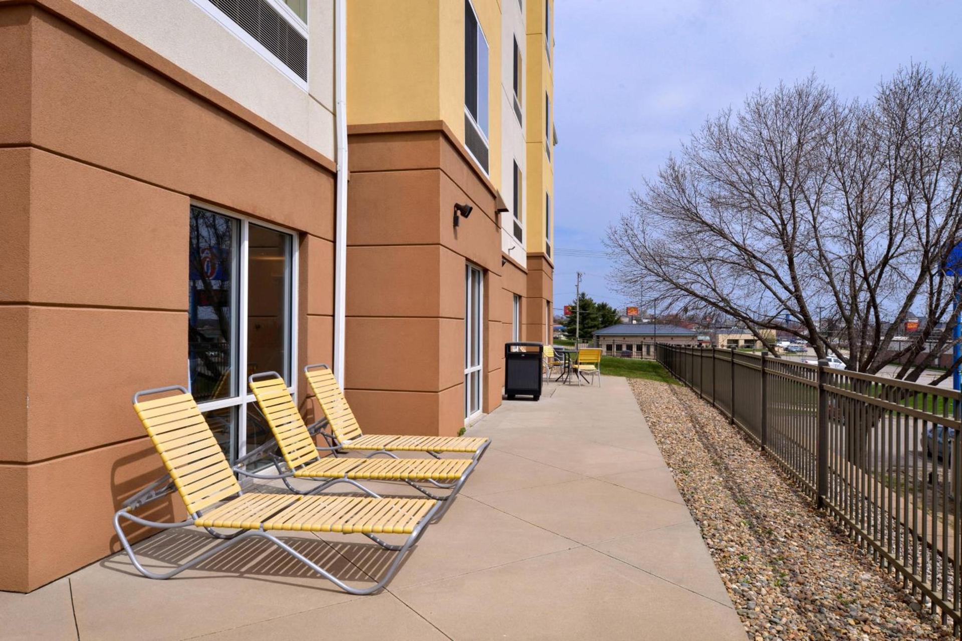 Fairfield Inn & Suites by Marriott Cedar Rapids photo 28