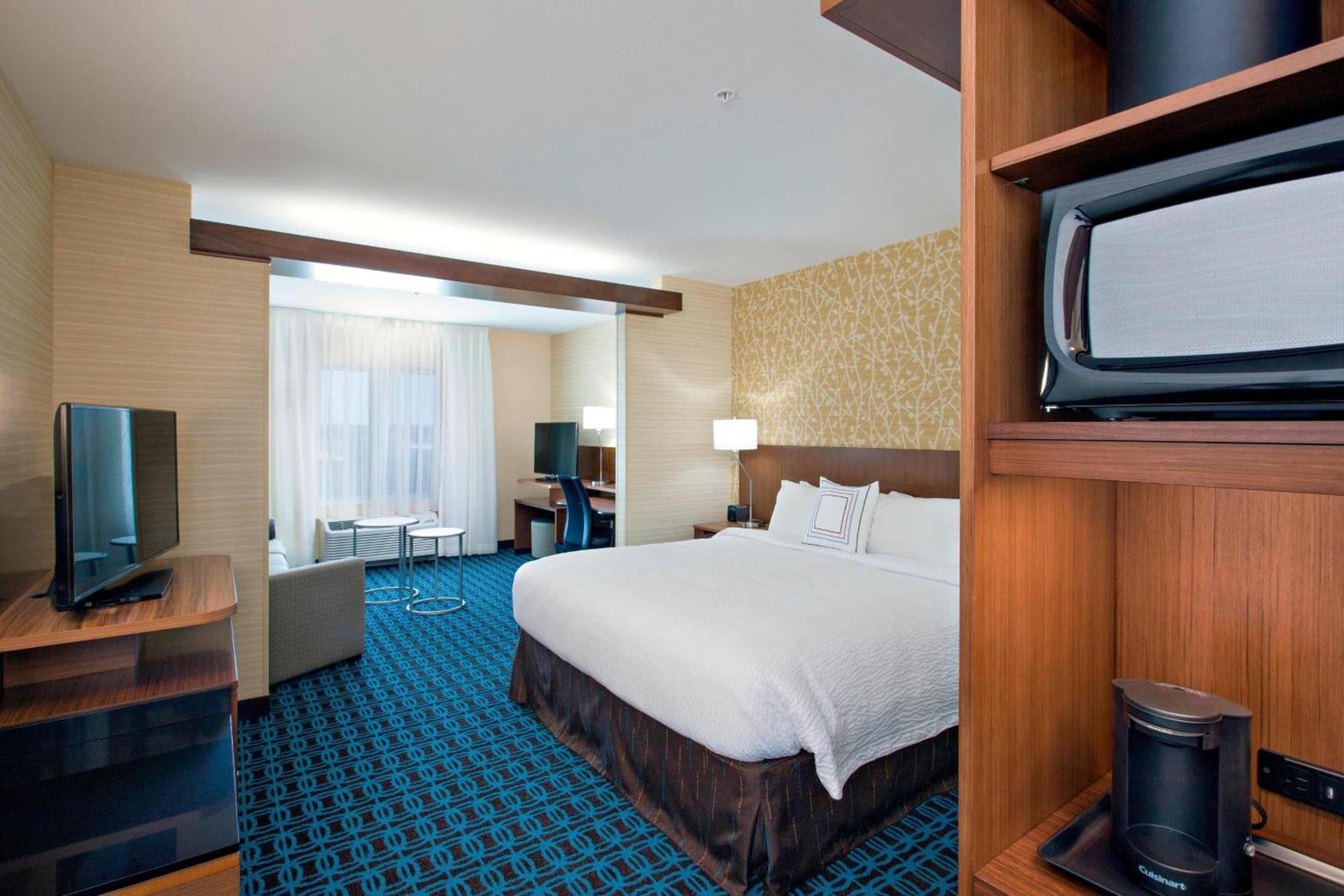 Fairfield Inn & Suites by Marriott Phoenix Tempe/Airport photo 12