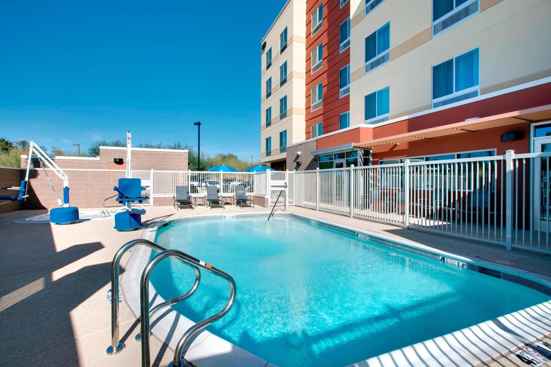 Fairfield Inn & Suites by Marriott Phoenix Tempe/Airport photo 20