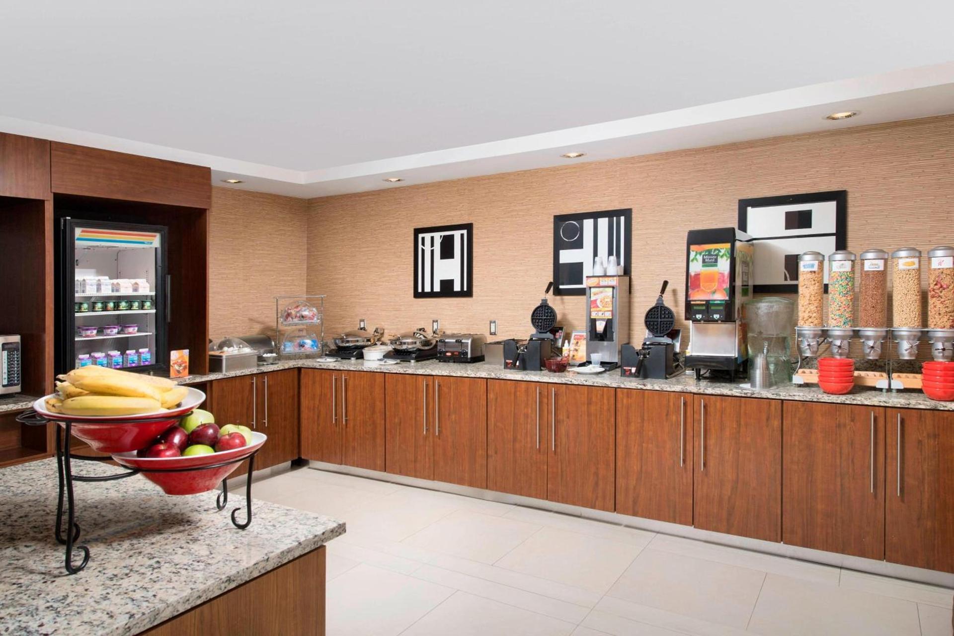 TownePlace Suites by Marriott Eagle Pass photo 22
