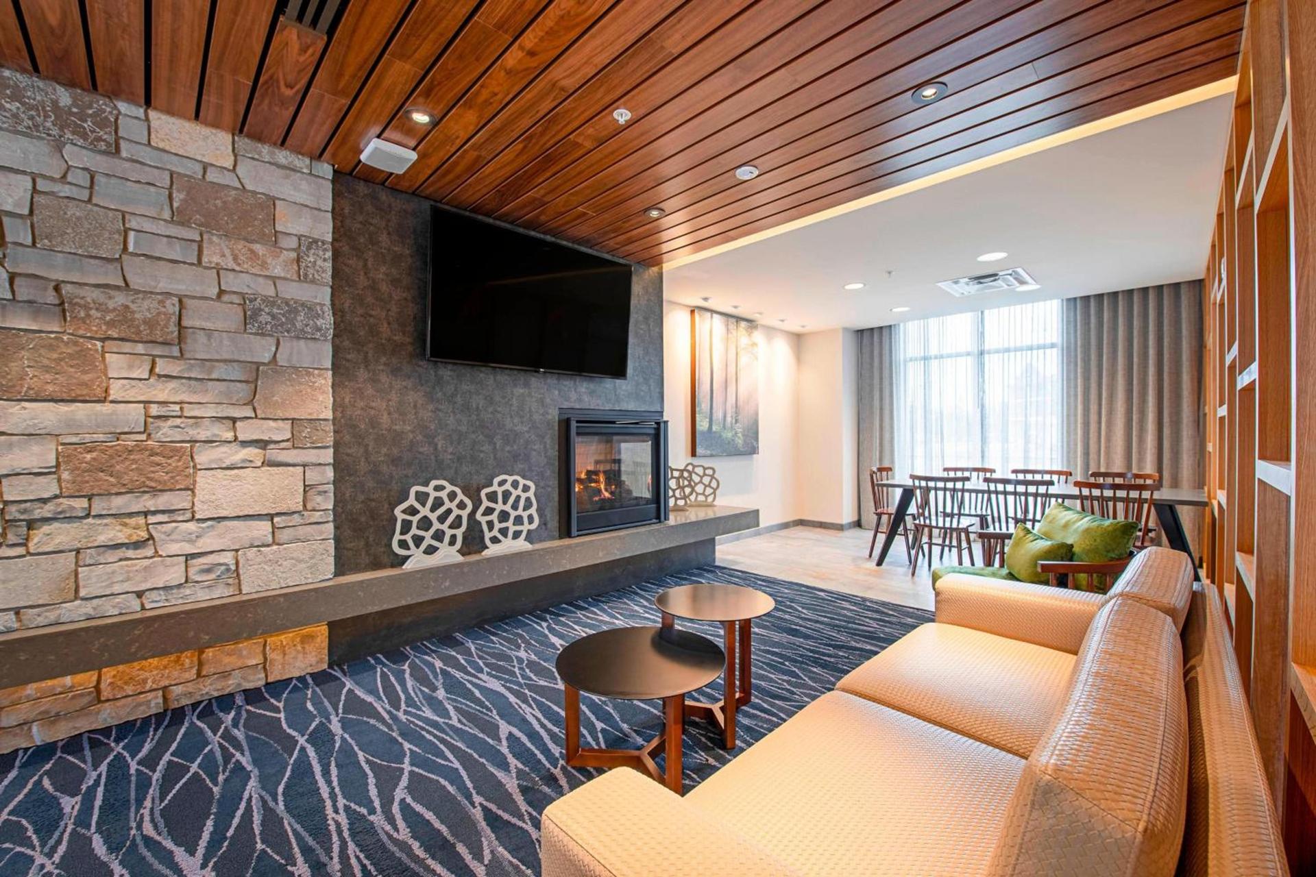 Fairfield Inn & Suites By Marriott Duluth Waterfront photo 40