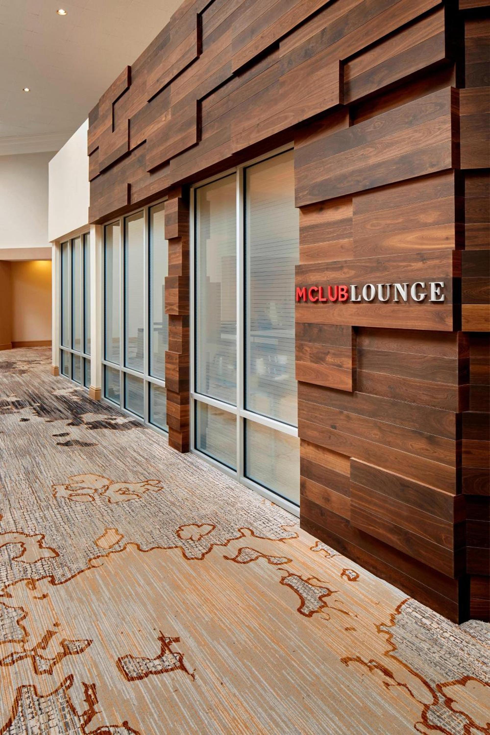 Marriott Birmingham Grandview photo 17