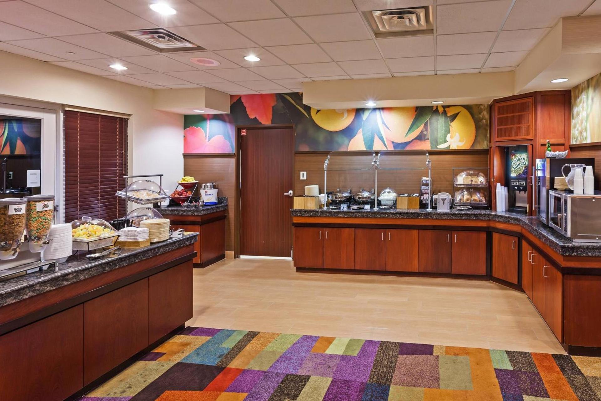 Fairfield Inn and Suites by Marriott Austin Northwest/The Domain Area photo 19