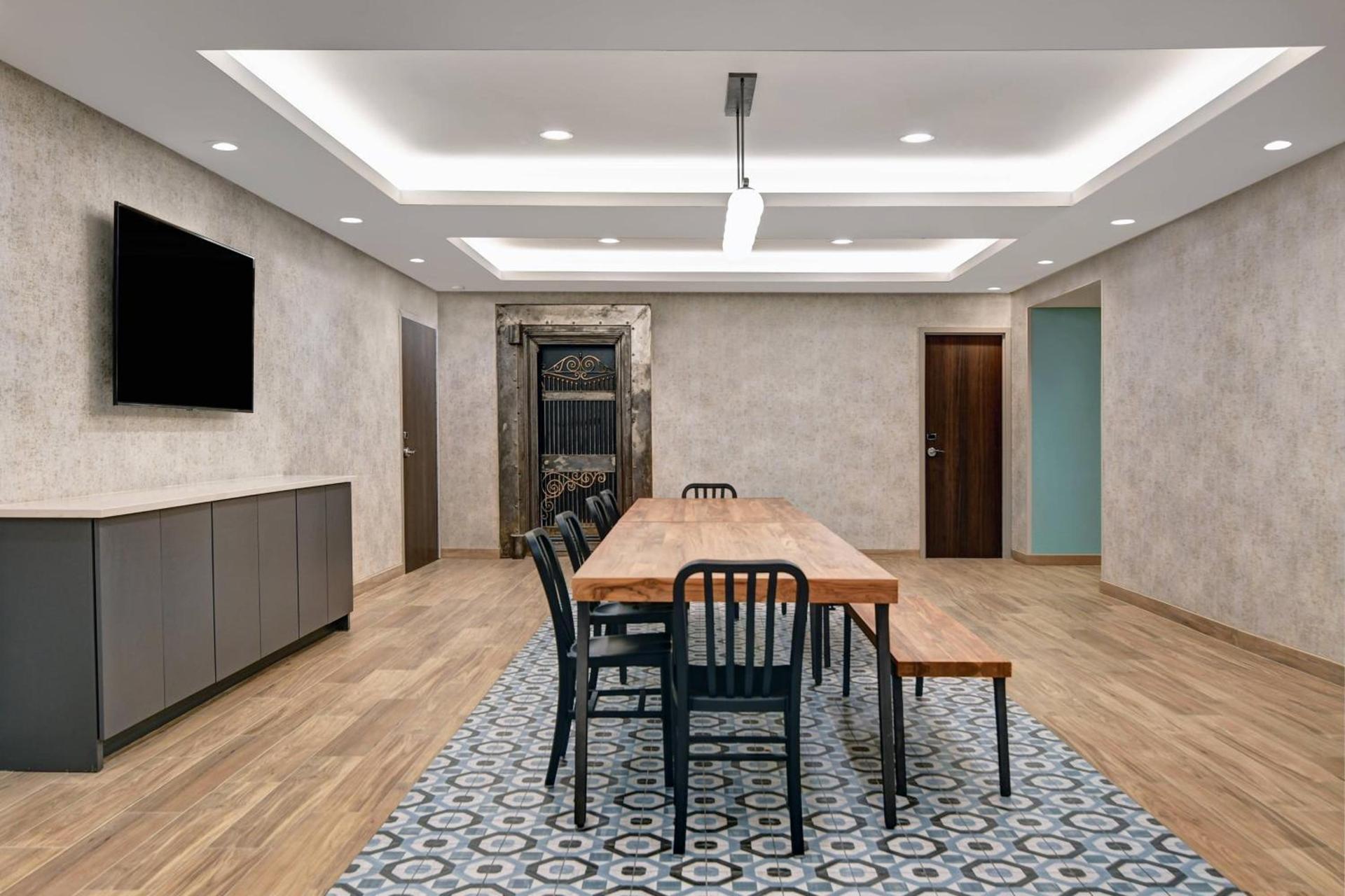 TownePlace Suites by Marriott Cincinnati Downtown photo 21