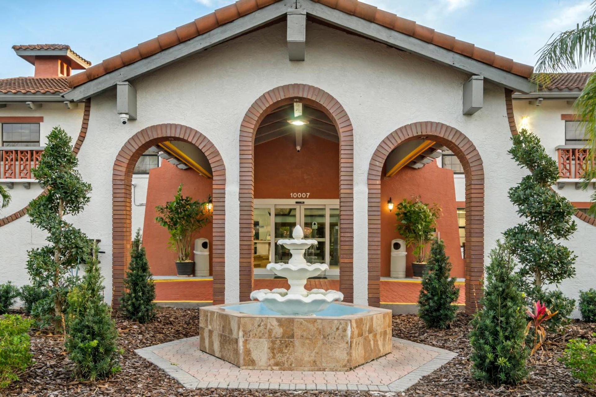 Clarion Pointe Tampa-Brandon Near Fairgrounds and Casino photo 39