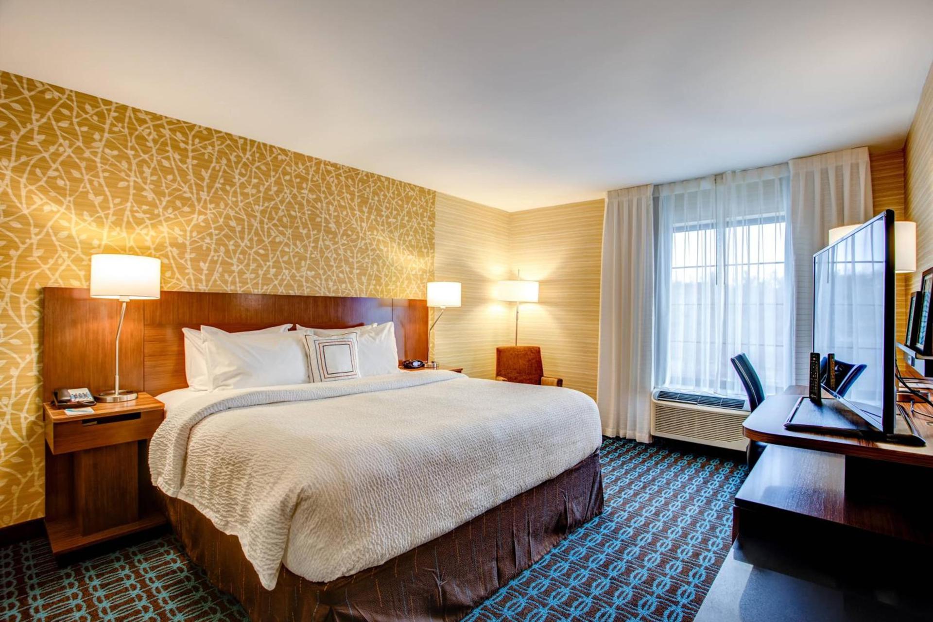 Fairfield Inn & Suites by Marriott Springfield Holyoke photo 4
