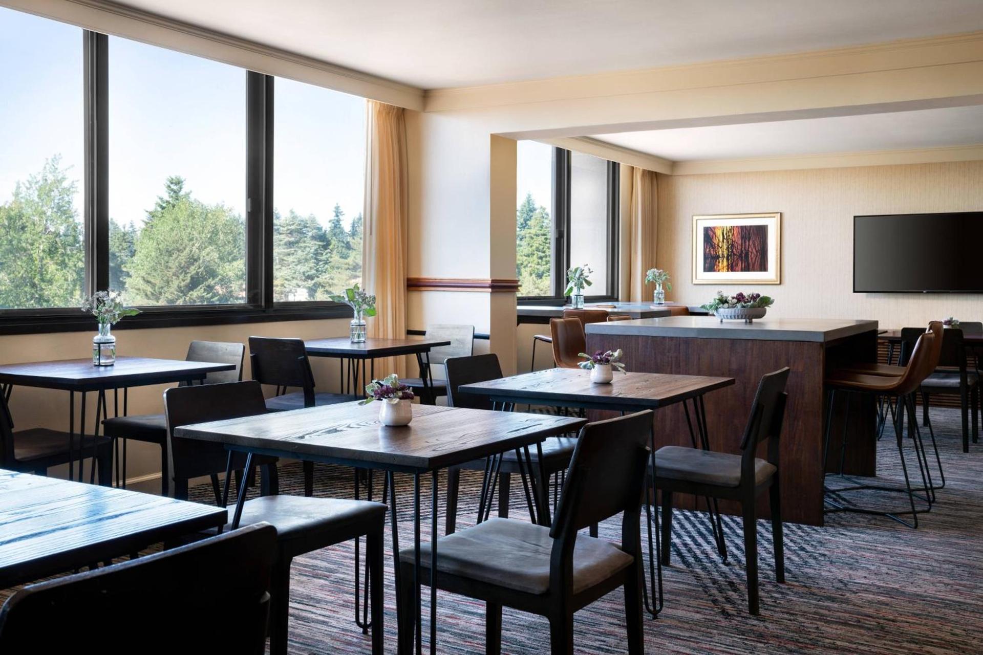 Seattle Airport Marriott photo 38