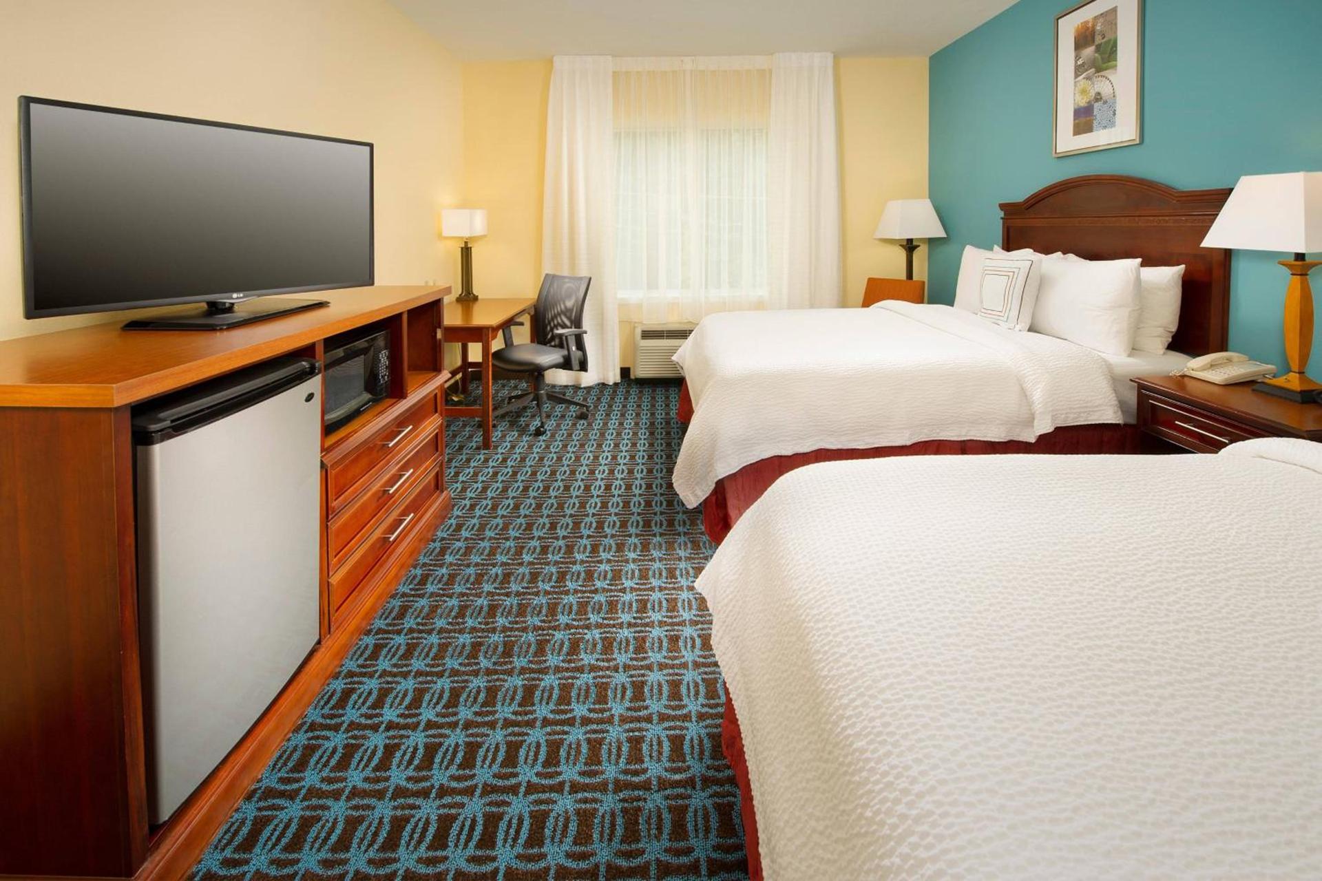 Fairfield Inn & Suites by Marriott Marshall photo 4