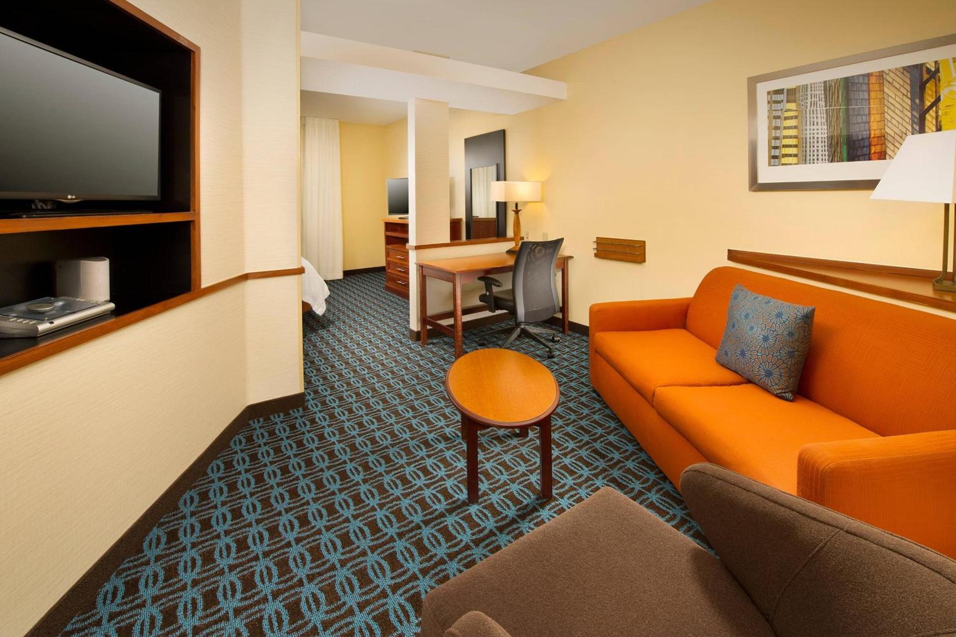 Fairfield Inn & Suites by Marriott Marshall photo 16