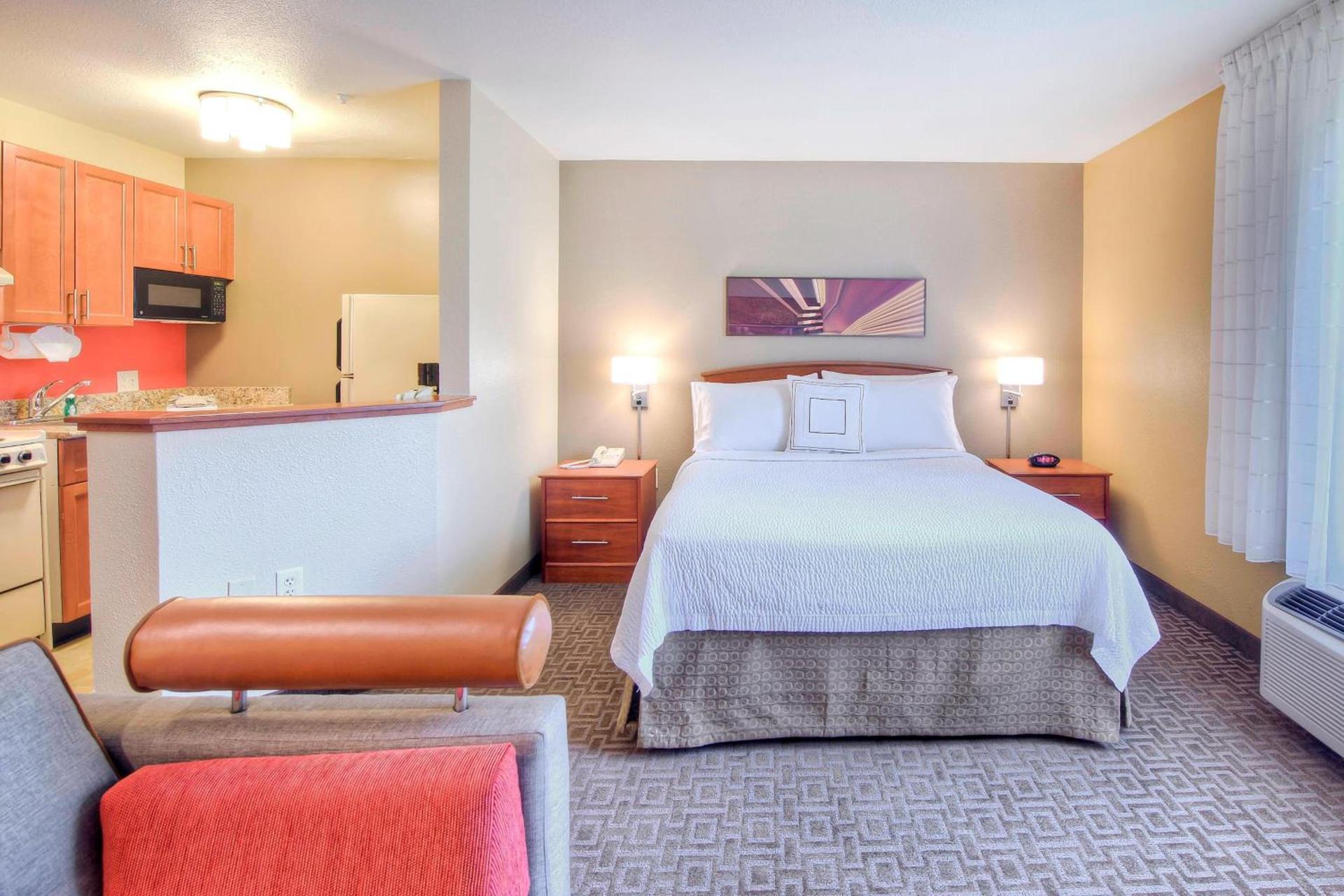 TownePlace Suites Raleigh Cary/Weston Parkway photo 13