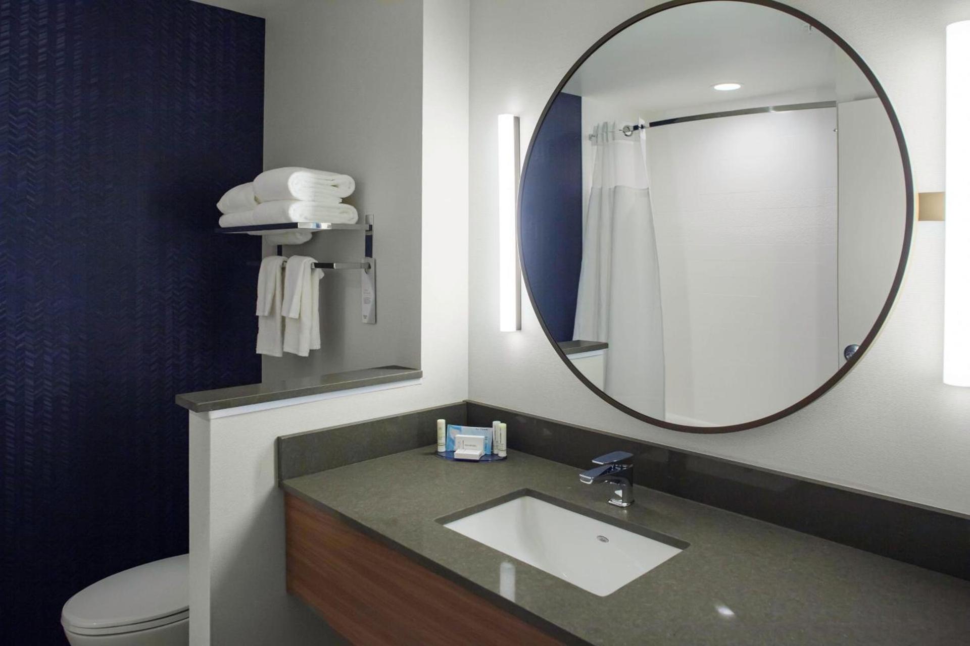 Fairfield Inn & Suites by Marriott Roanoke Salem photo 6
