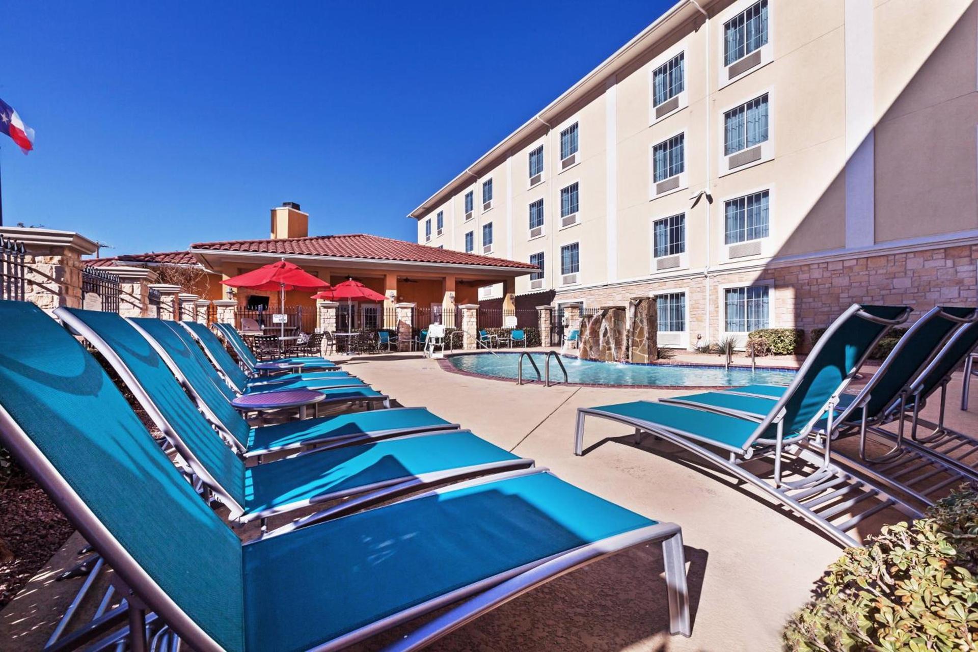 TownePlace Suites by Marriott Odessa photo 11