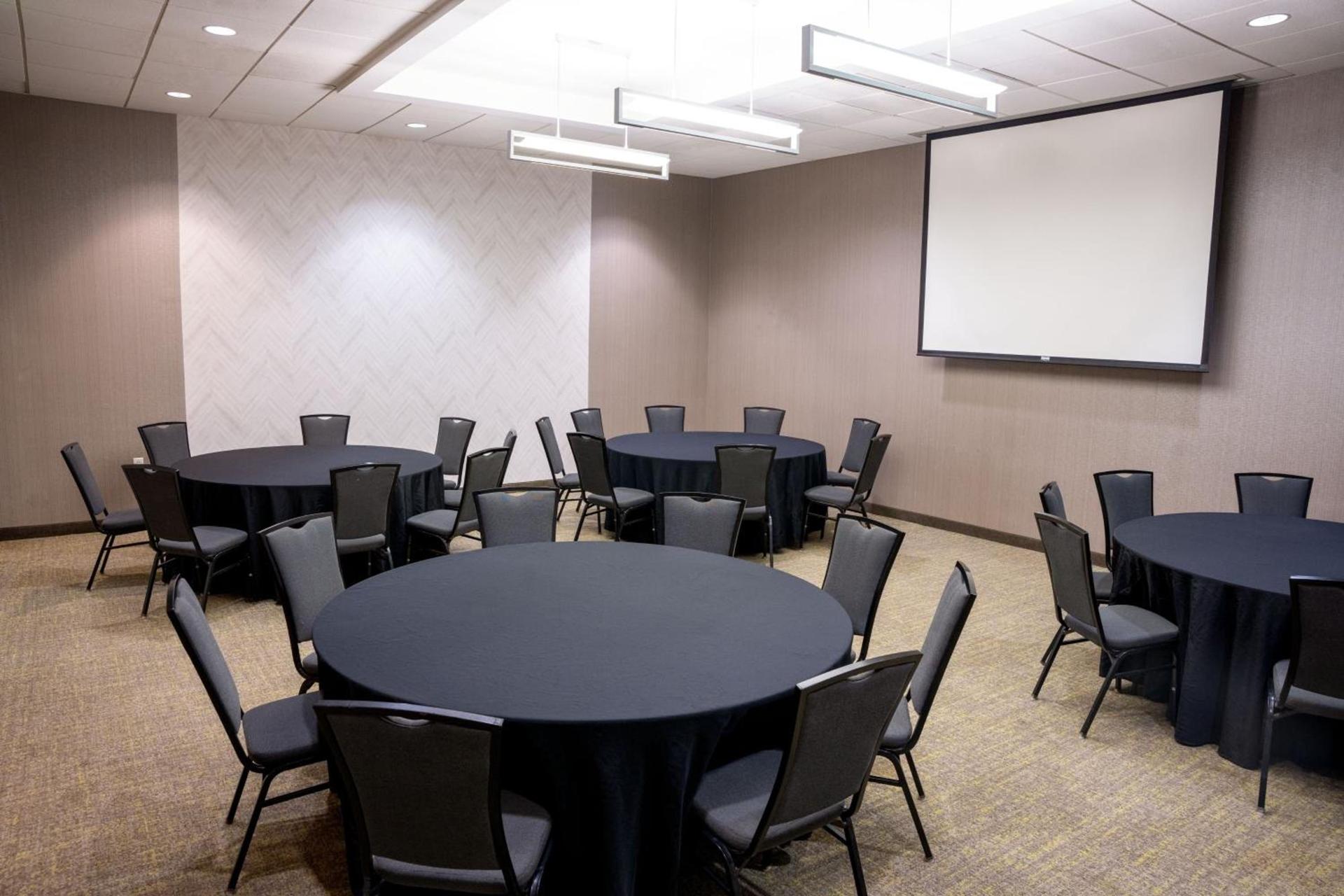 Springhill Suites by Marriott Savannah Downtown Historic District photo 24