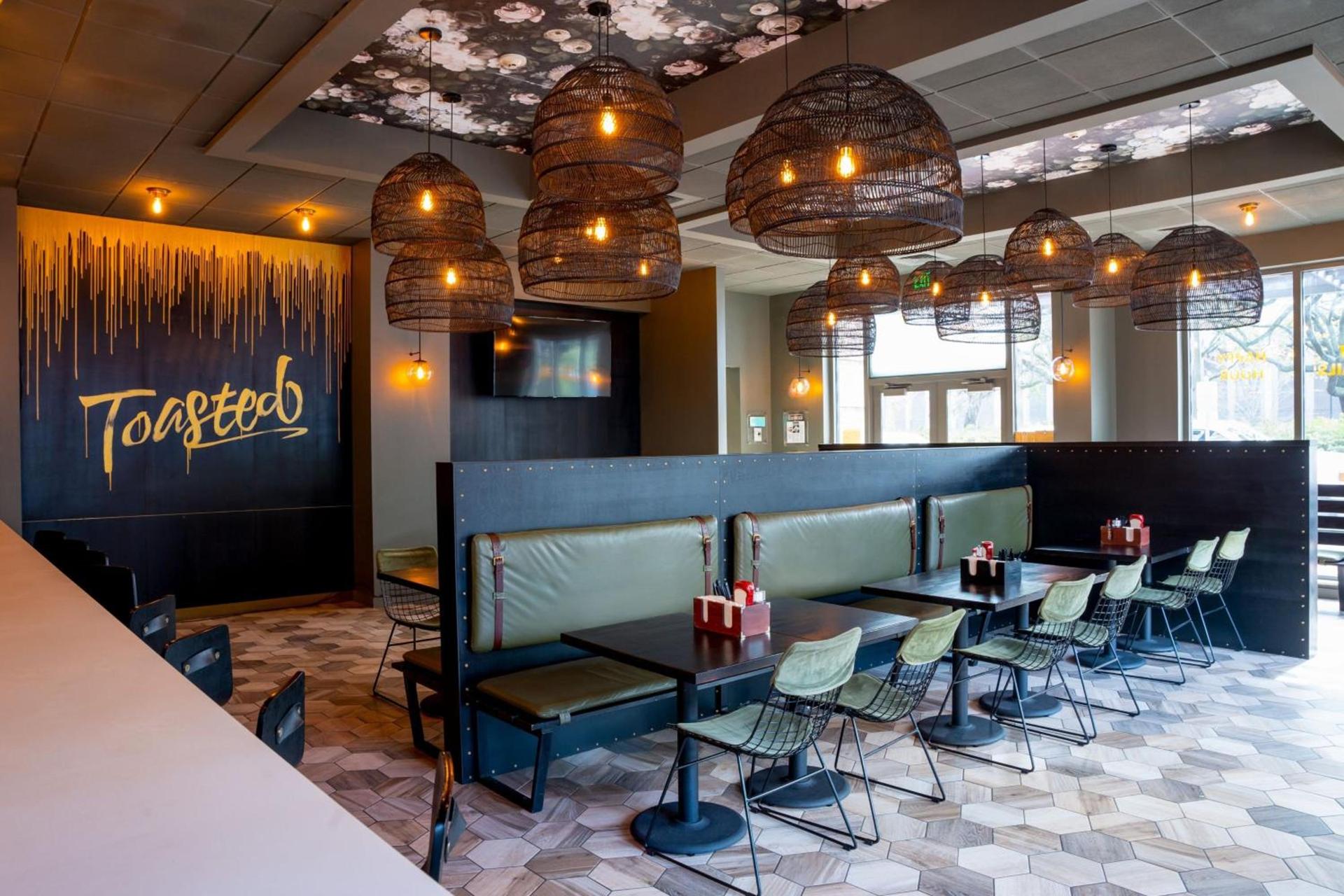 Springhill Suites by Marriott Savannah Downtown Historic District photo 17