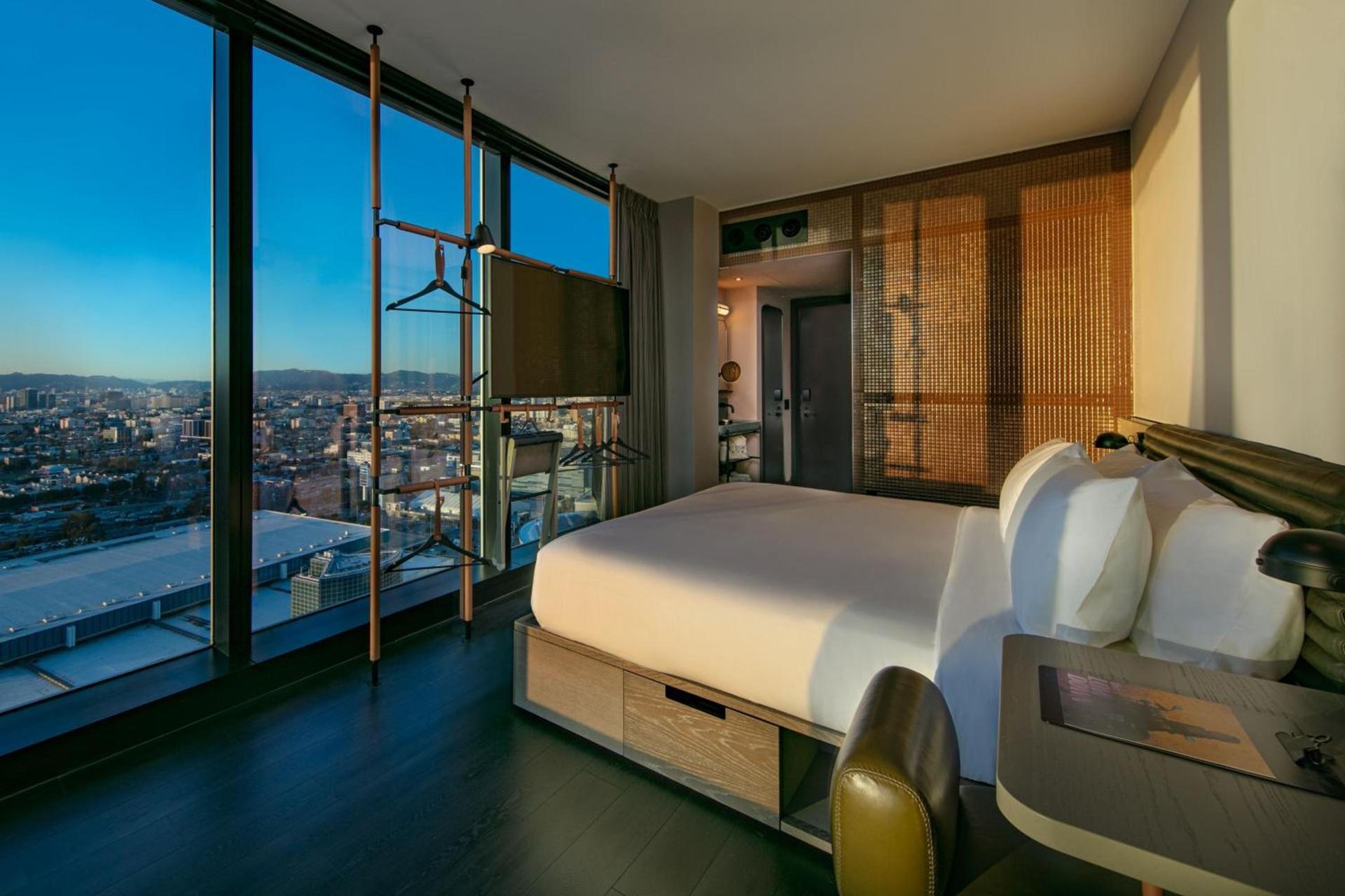 Moxy Downtown Los Angeles photo 23