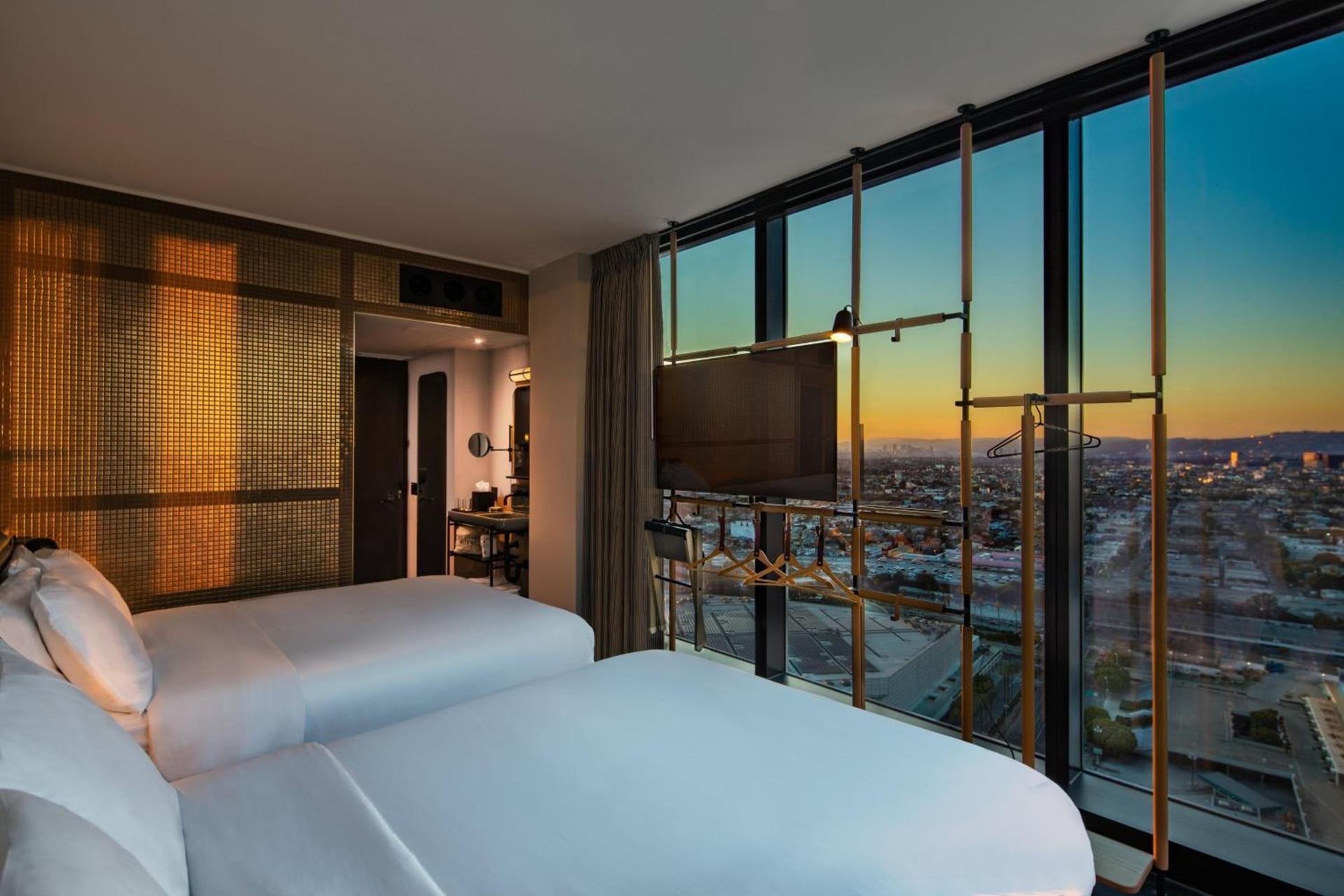 Moxy Downtown Los Angeles photo 80