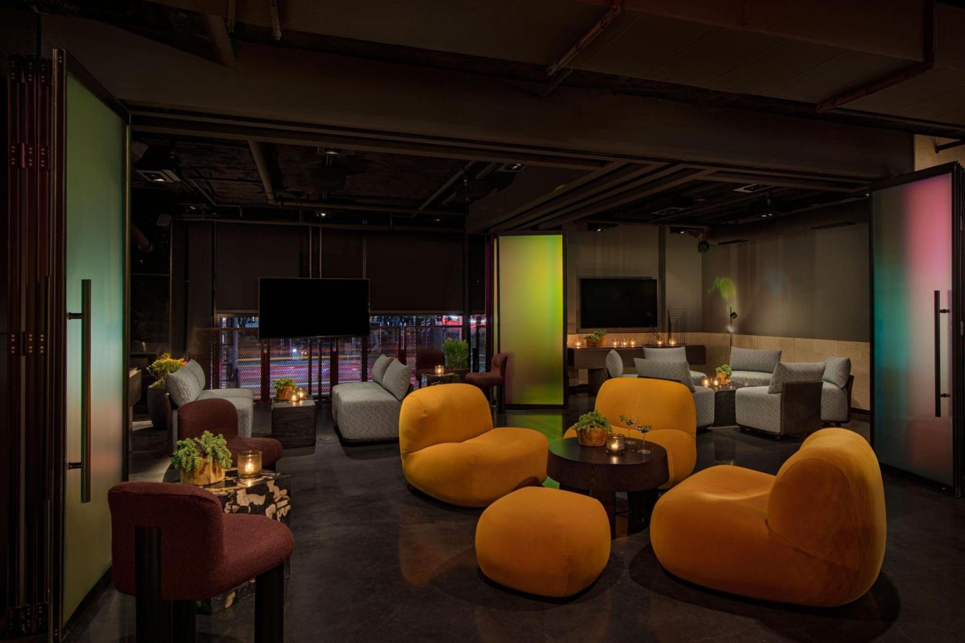Moxy Downtown Los Angeles photo 69