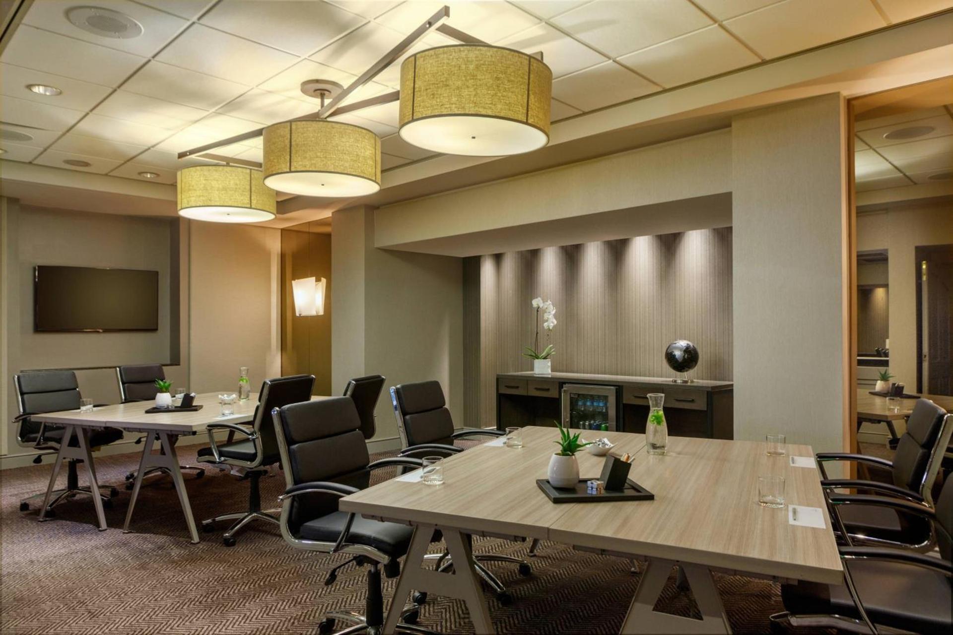 Renaissance Los Angeles Airport Hotel photo 67