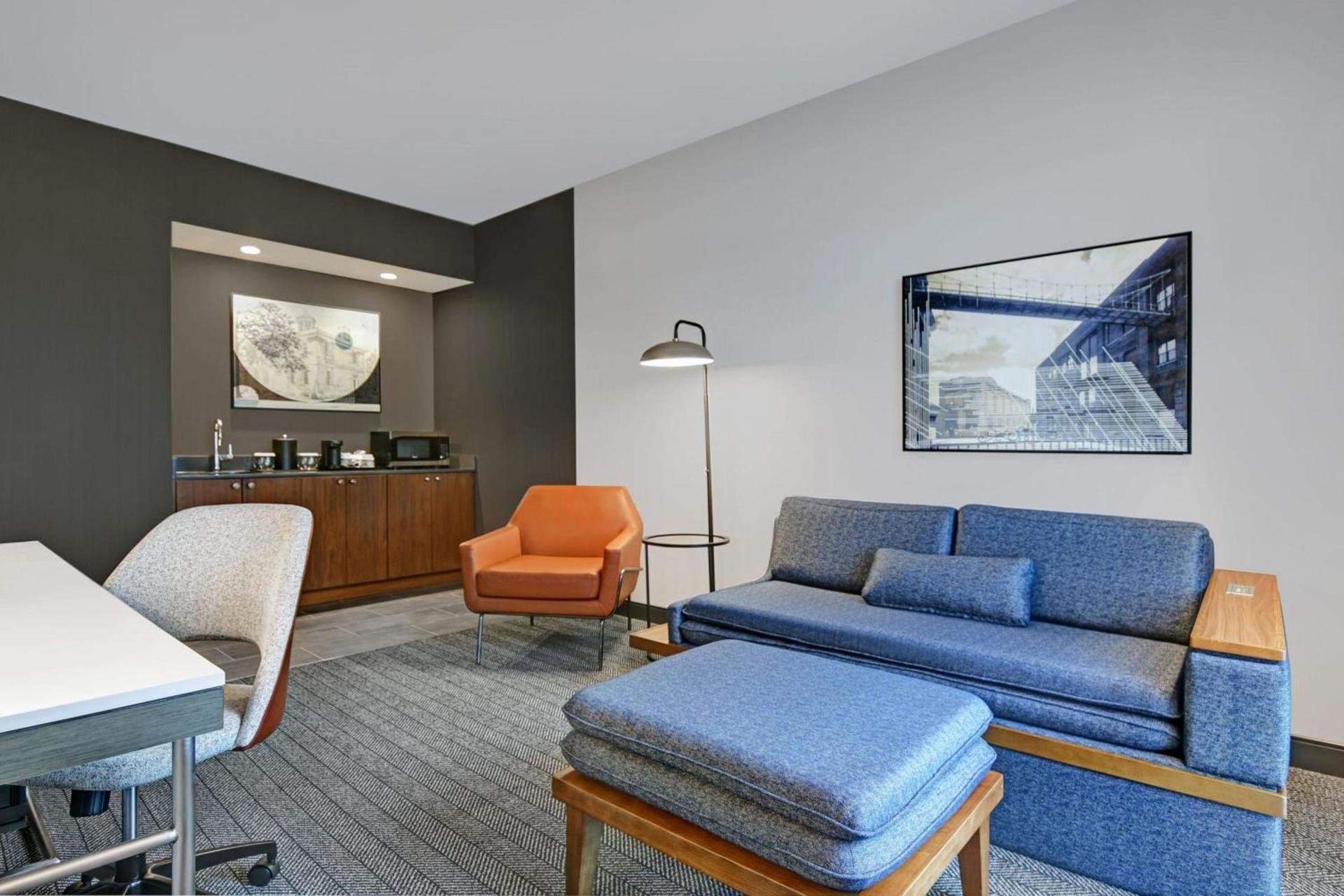Courtyard by Marriott Hamilton photo 19