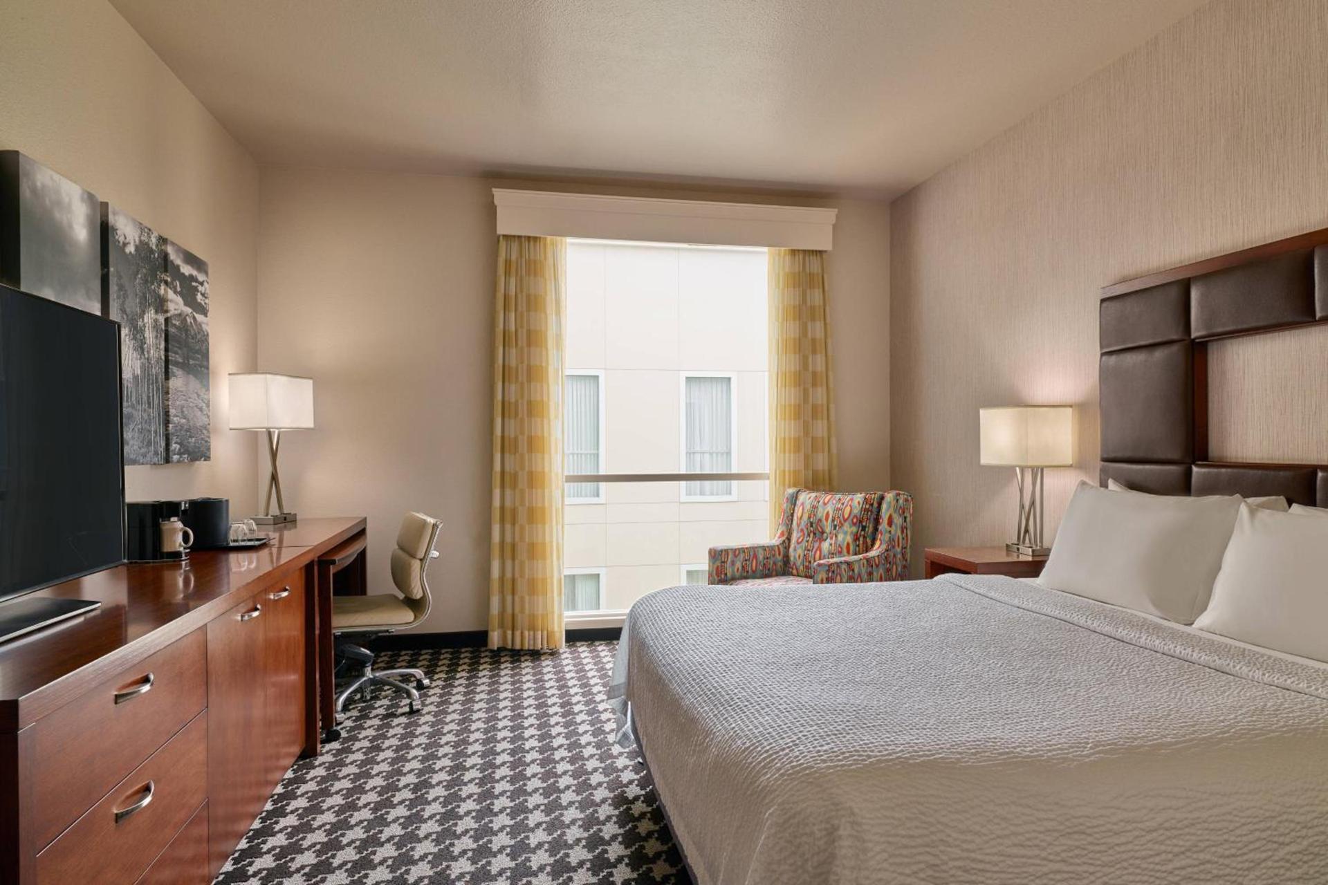 Courtyard by Marriott Denver Downtown photo 12