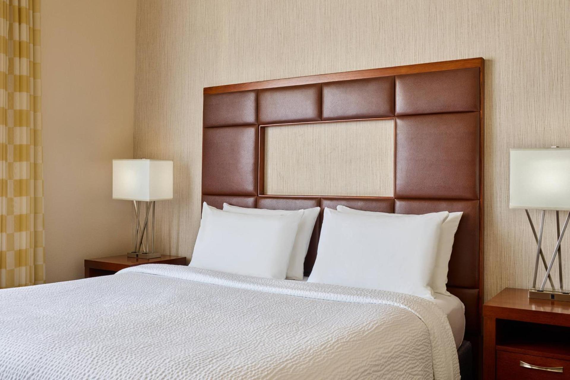 Courtyard by Marriott Denver Downtown photo 13