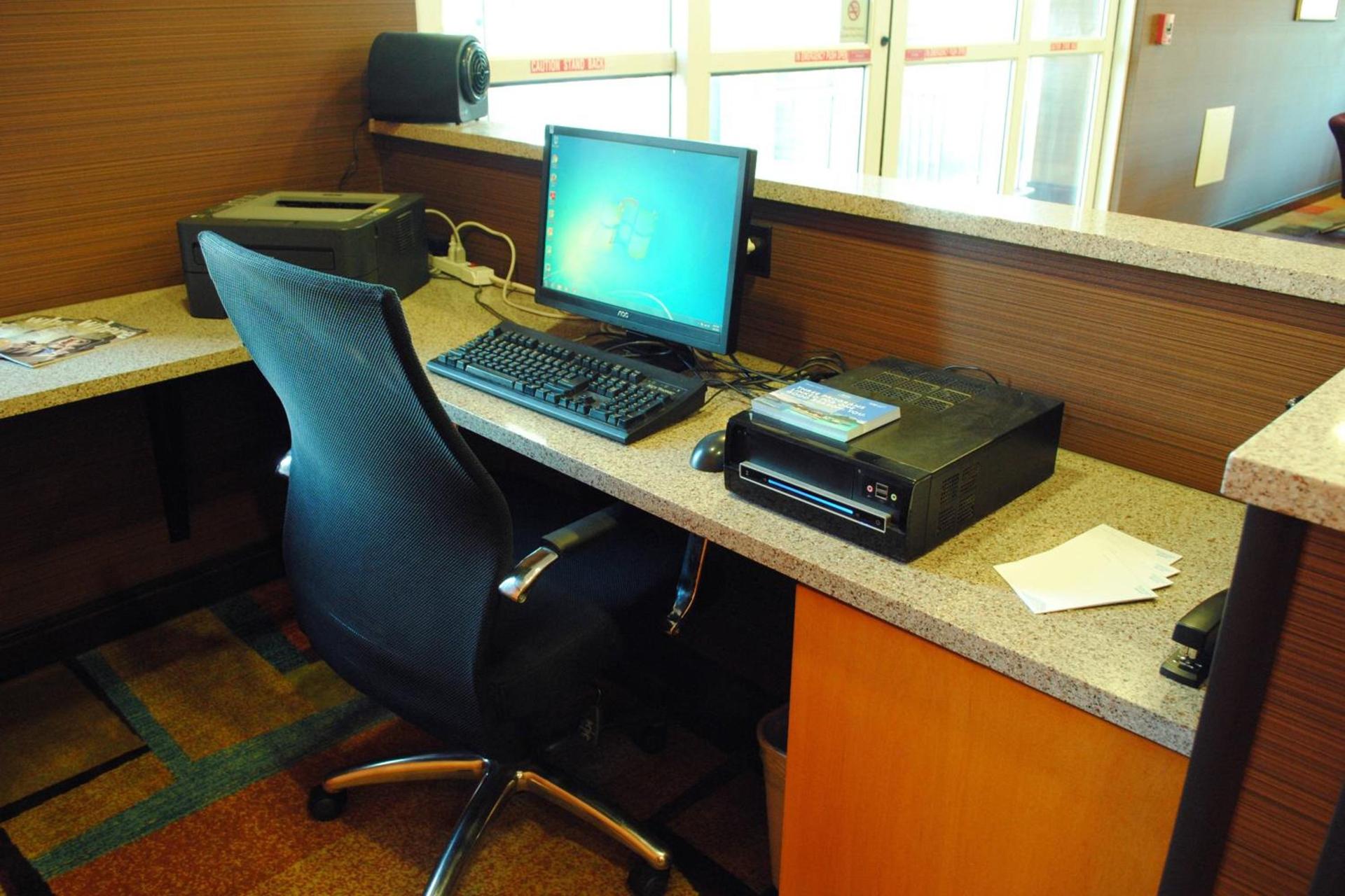 Fairfield Inn & Suites Indianapolis East photo 11
