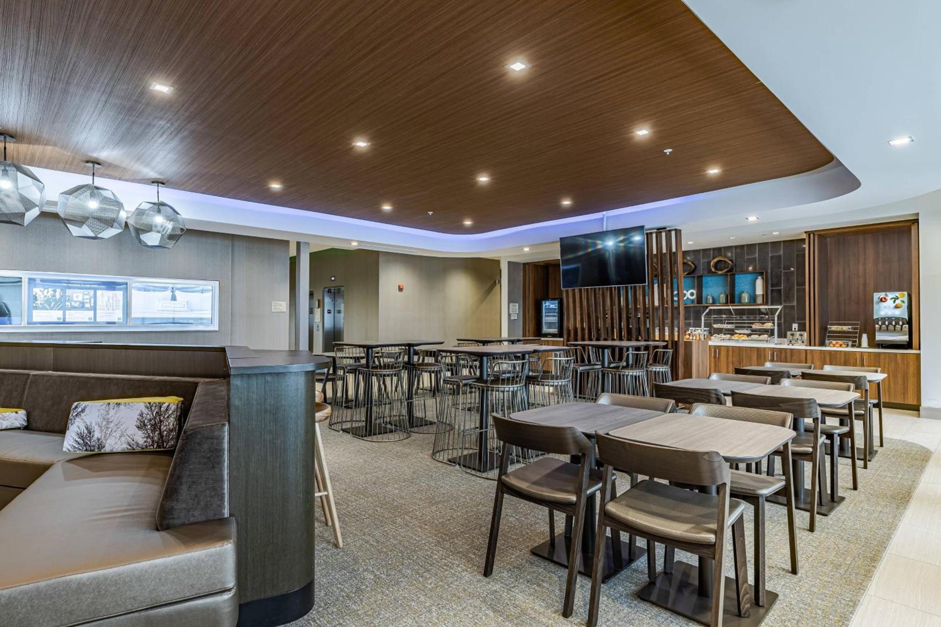 SpringHill Suites by Marriott Fort Wayne North photo 7