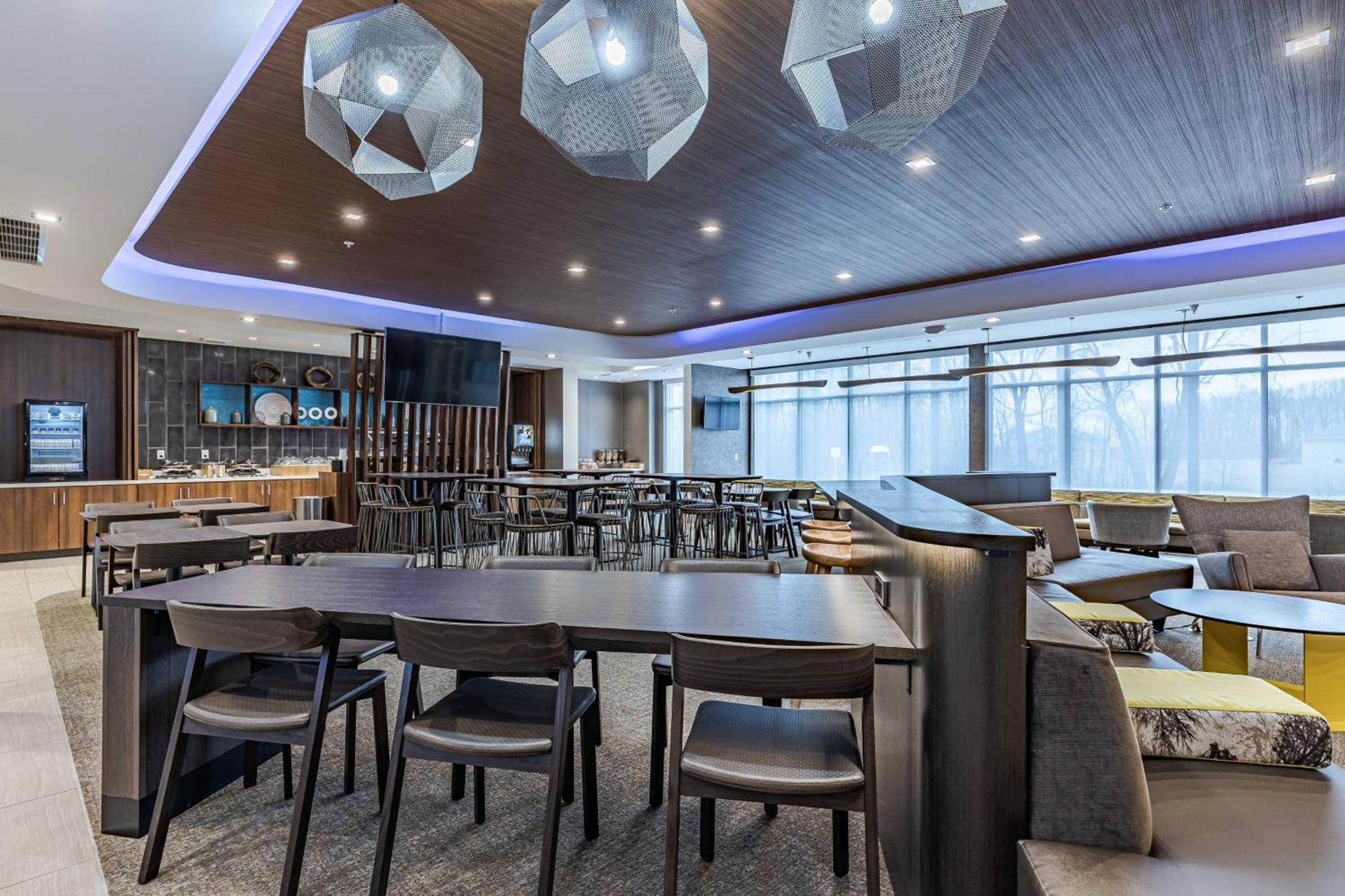 SpringHill Suites by Marriott Fort Wayne North photo 9