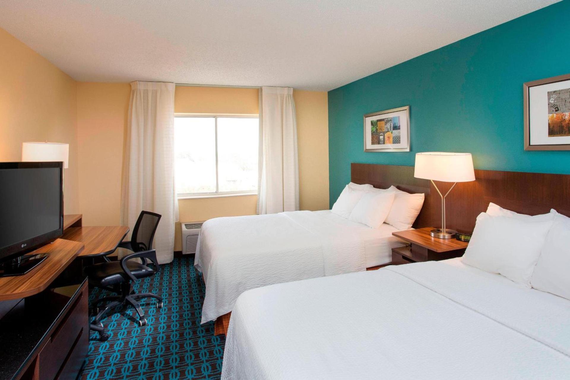 Fairfield Inn & Suites Greeley photo 4