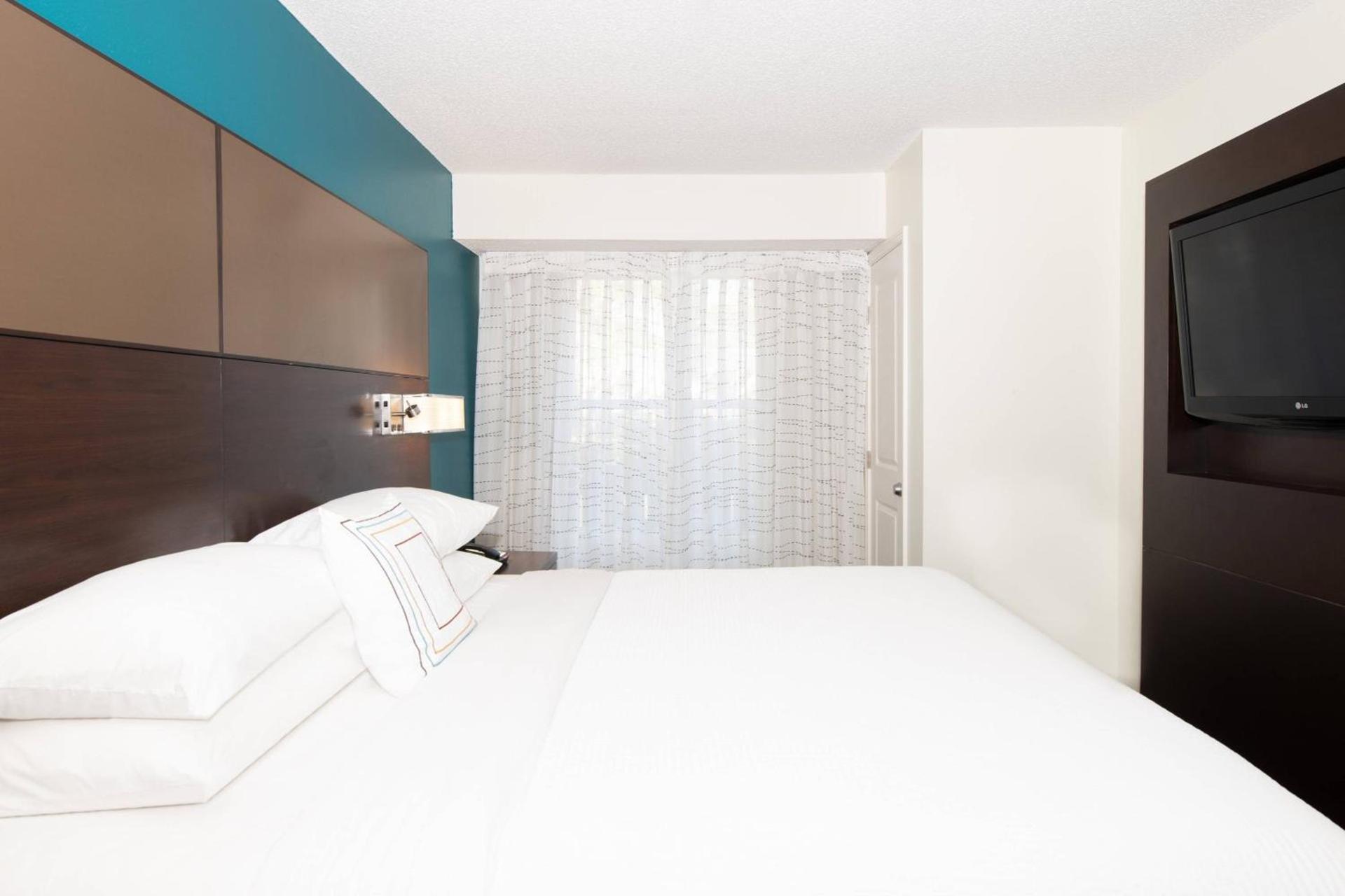 Residence Inn by Marriott Jacksonville Butler Boulevard photo 17
