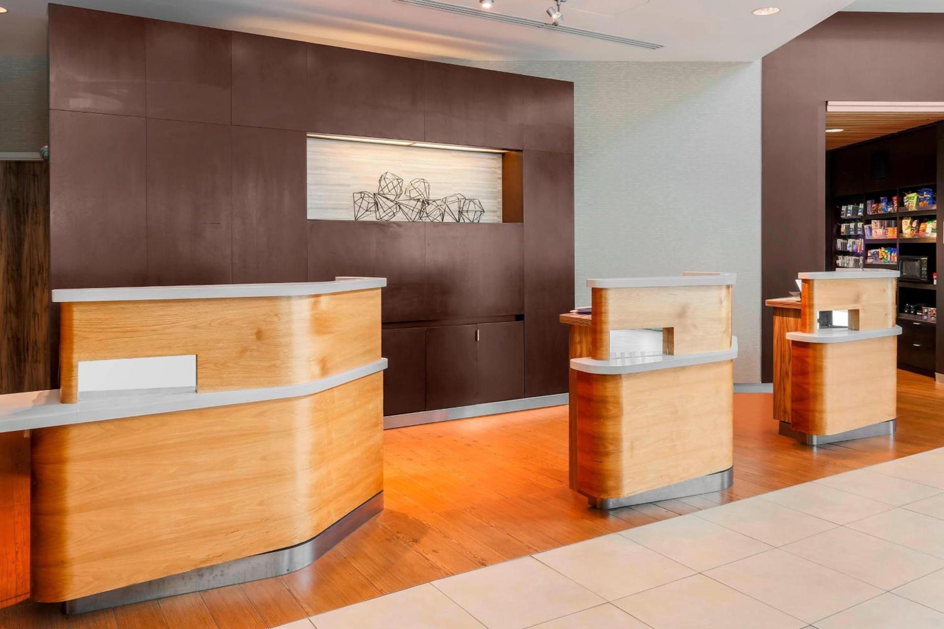 Courtyard by Marriott San Jose Campbell photo 2