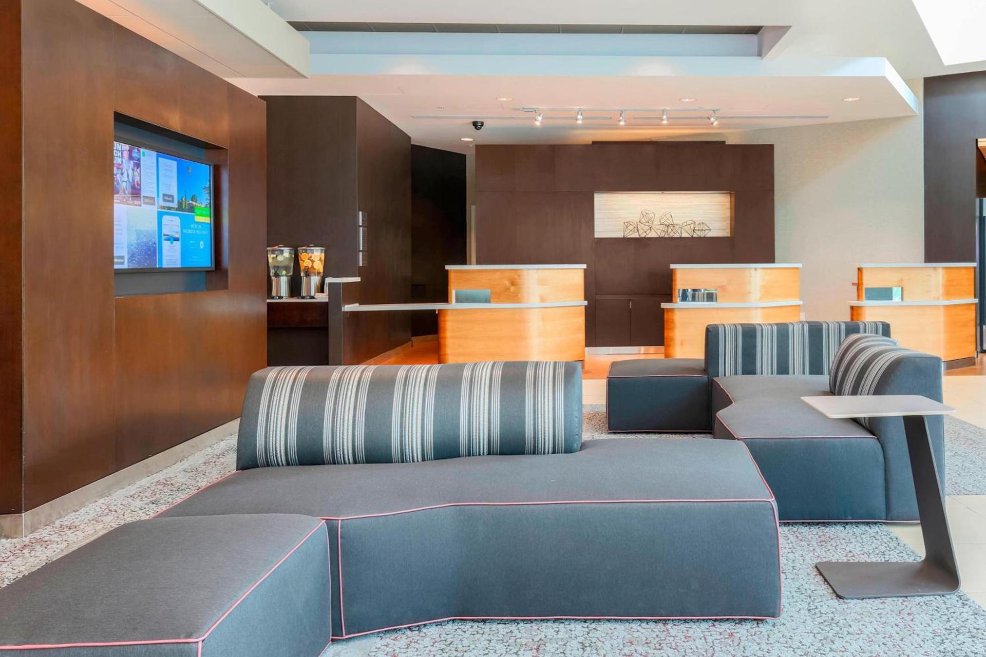 Courtyard by Marriott San Jose Campbell photo 3