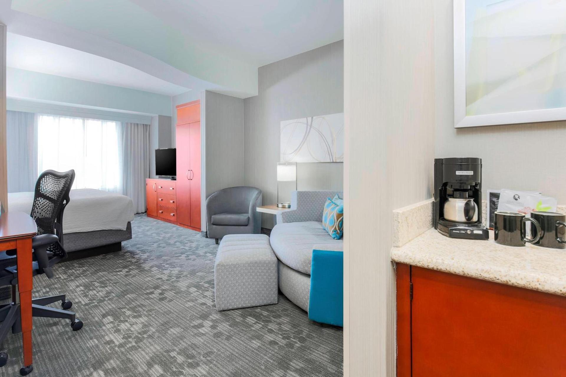 Courtyard by Marriott San Jose Campbell photo 7