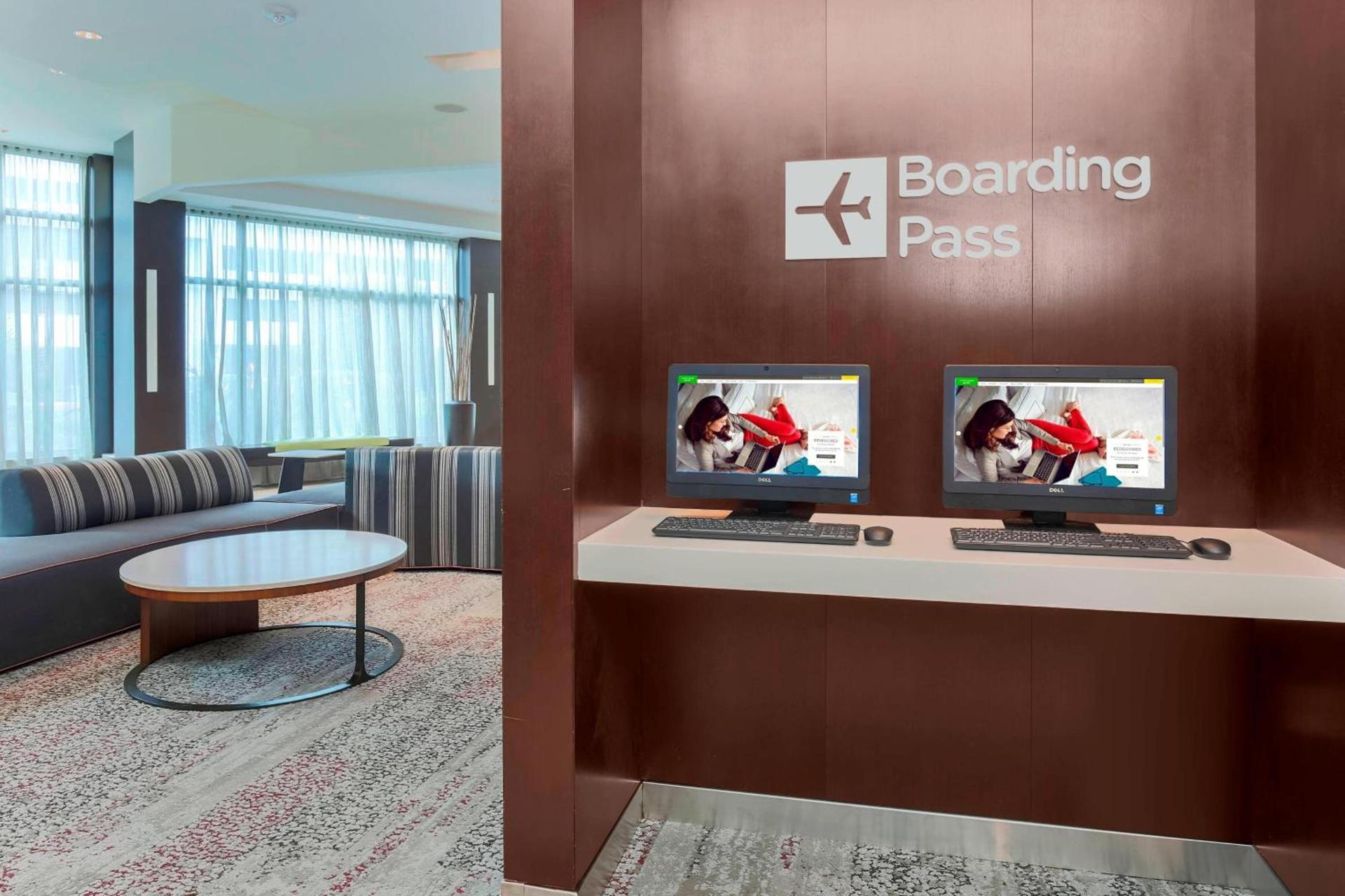Courtyard by Marriott San Jose Campbell photo 14