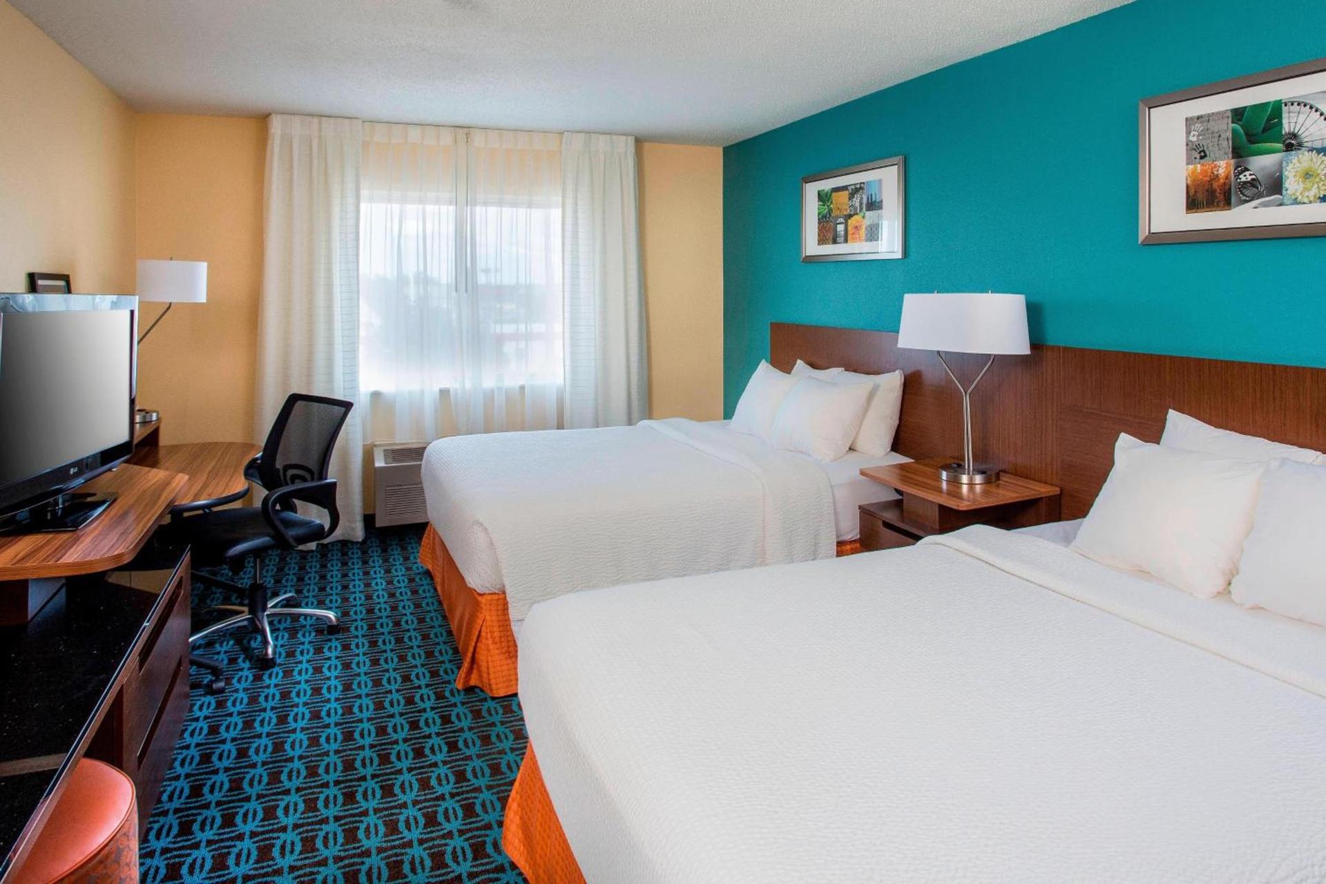 Fairfield Inn & Suites Peru photo 4