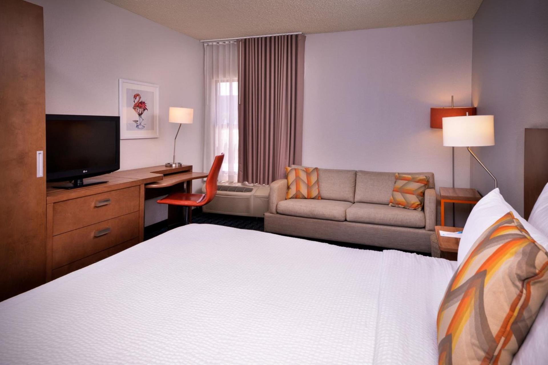 Fairfield Inn Las Vegas Convention Center photo 9