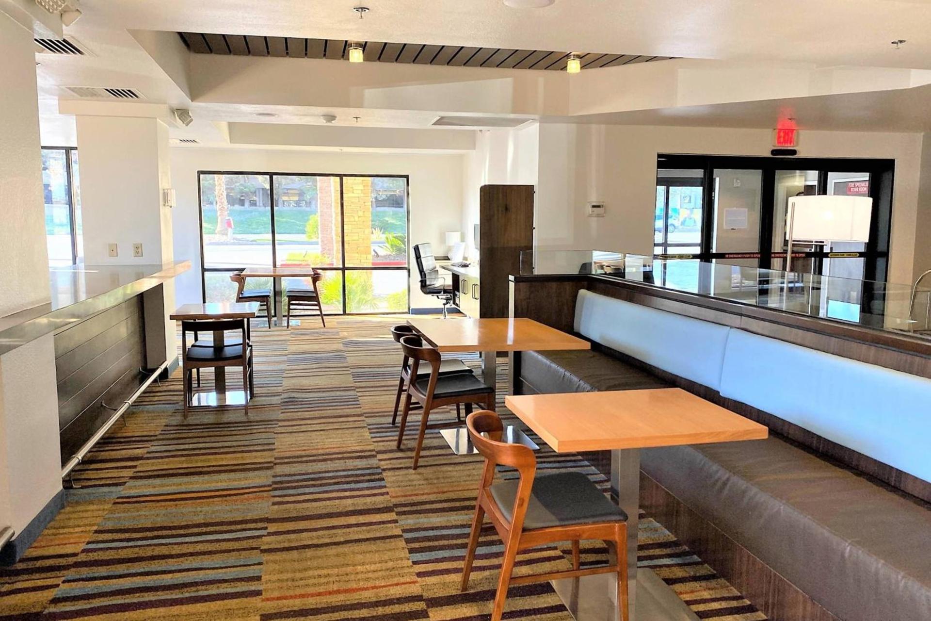 Fairfield Inn Las Vegas Convention Center photo 17