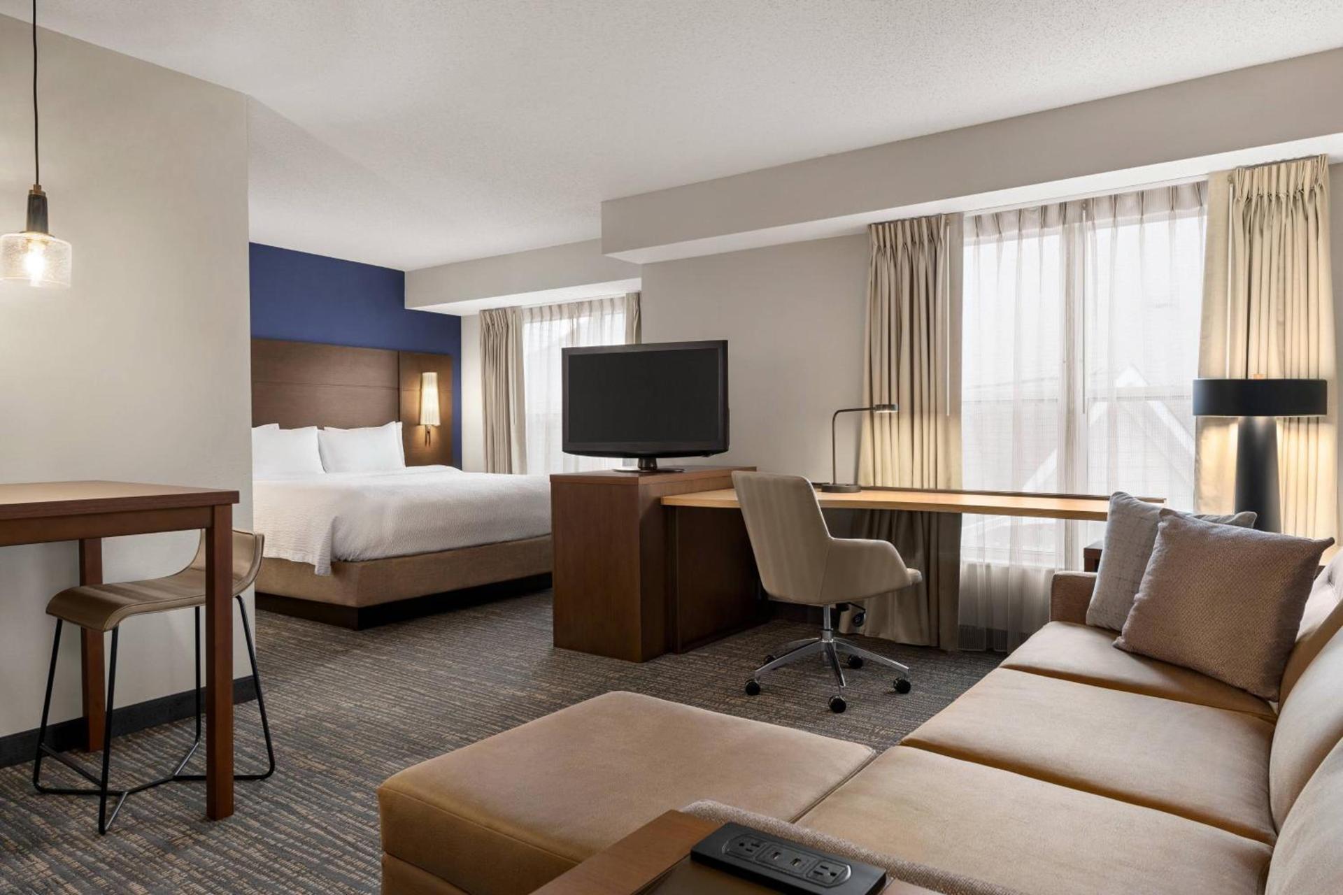 Residence Inn by Marriott Philadelphia West Chester/Exton photo 6