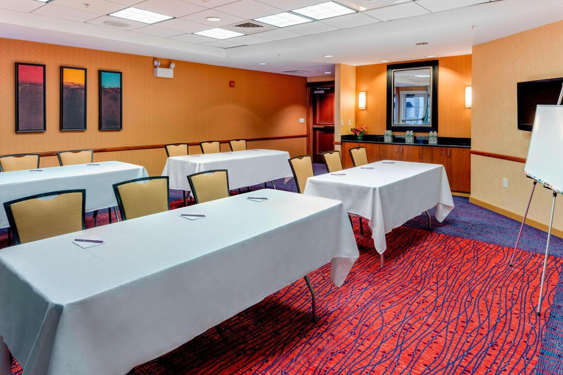 Residence Inn by Marriott Auburn photo 17